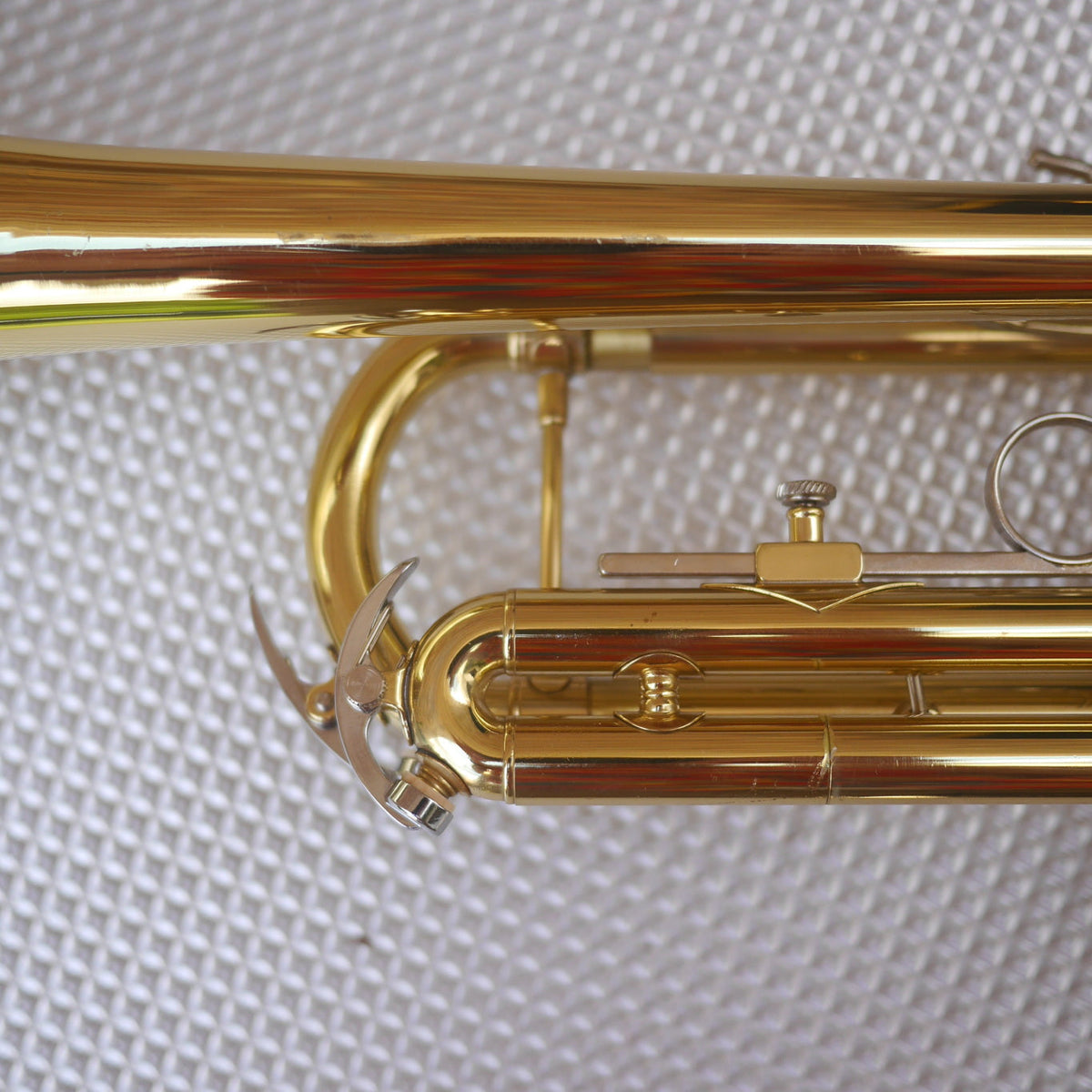 Bach Trumpet TR300H2 Used Excellent