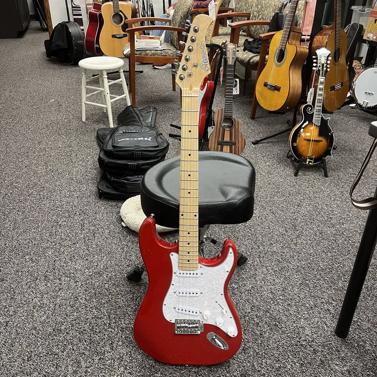 Amati Electric Guitar, Sanguine Red w/gig bag and accessories