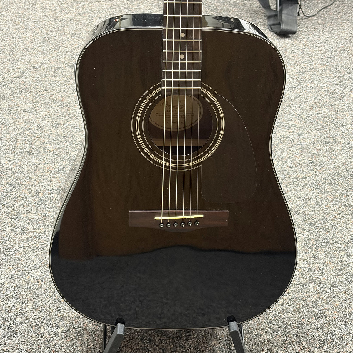 Fender Acoustic Electric Guitar DG11E-BLK Black - Excellent
