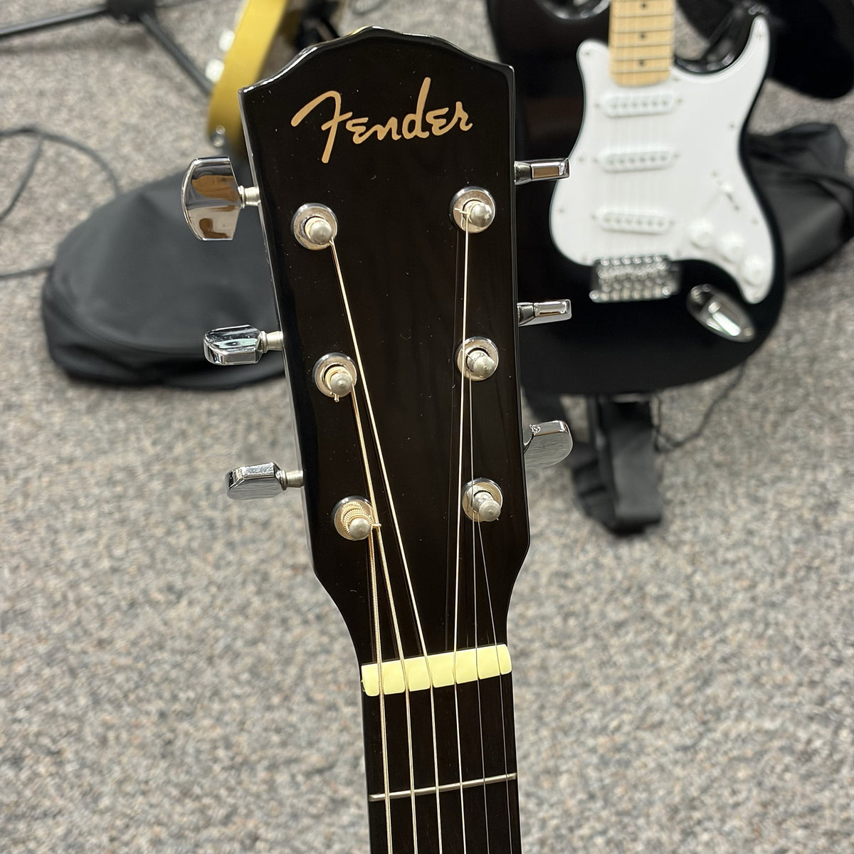 Fender Acoustic Electric Guitar DG11E-BLK Black - Excellent