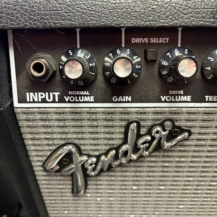 Fender Frontman 15G Guitar Amplifier - Used