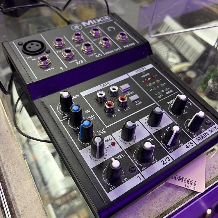 Mackie MIX5 Mic / Line Mixer - Used