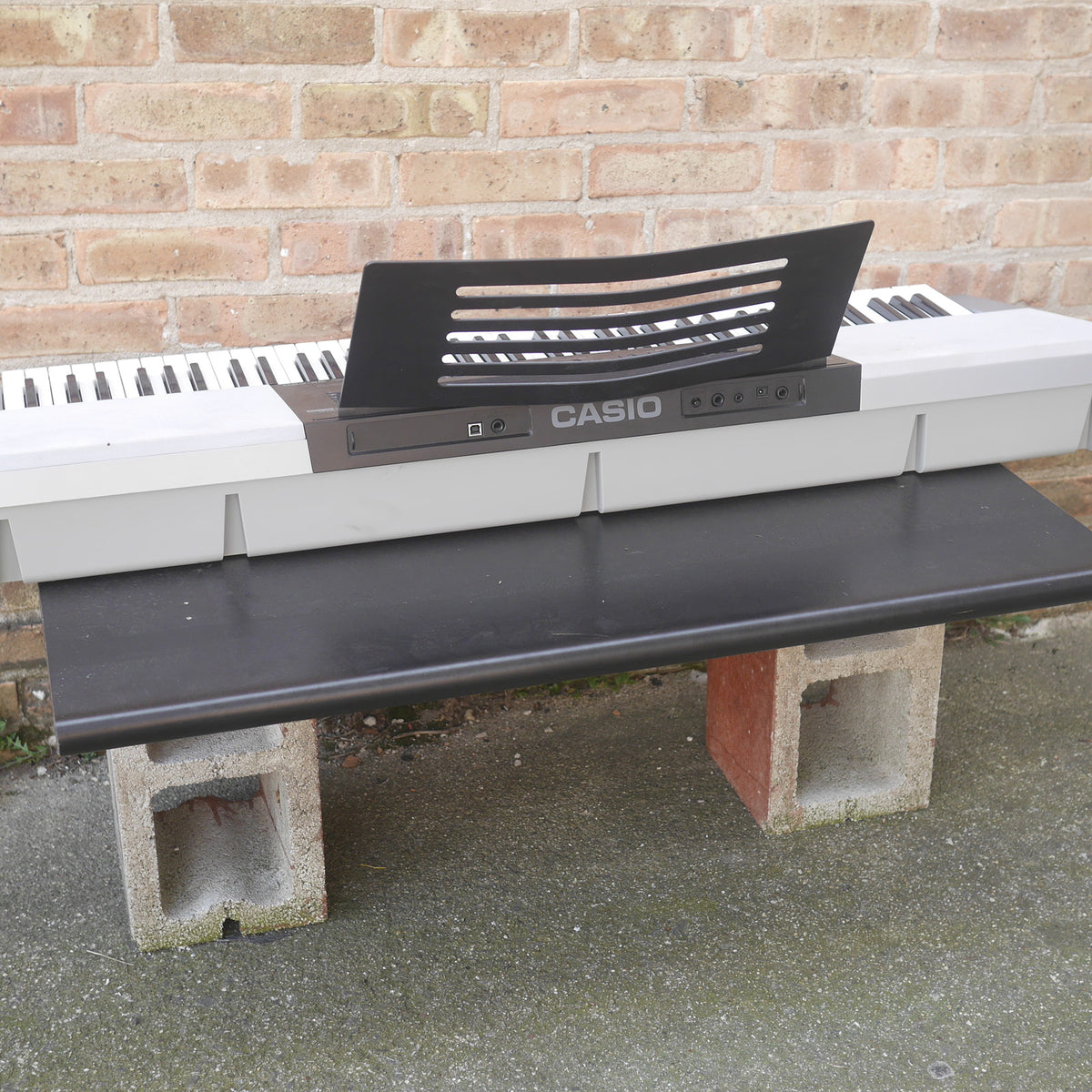 Casio WK-220 76-key keyboard used