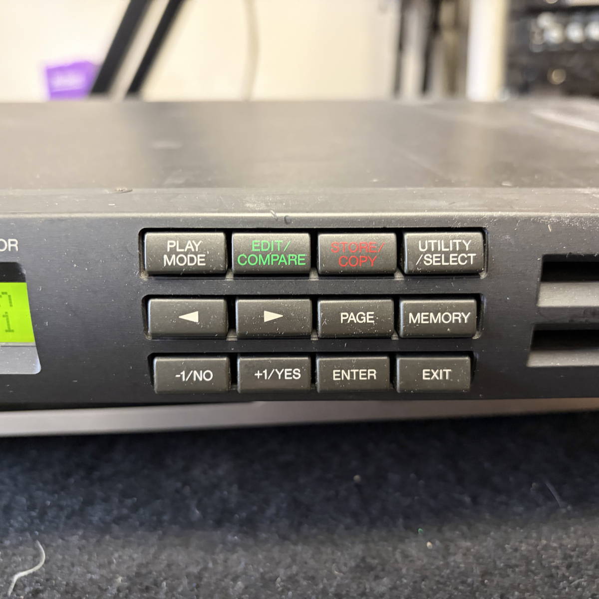 Yamaha TG500 Tone Generator Synth