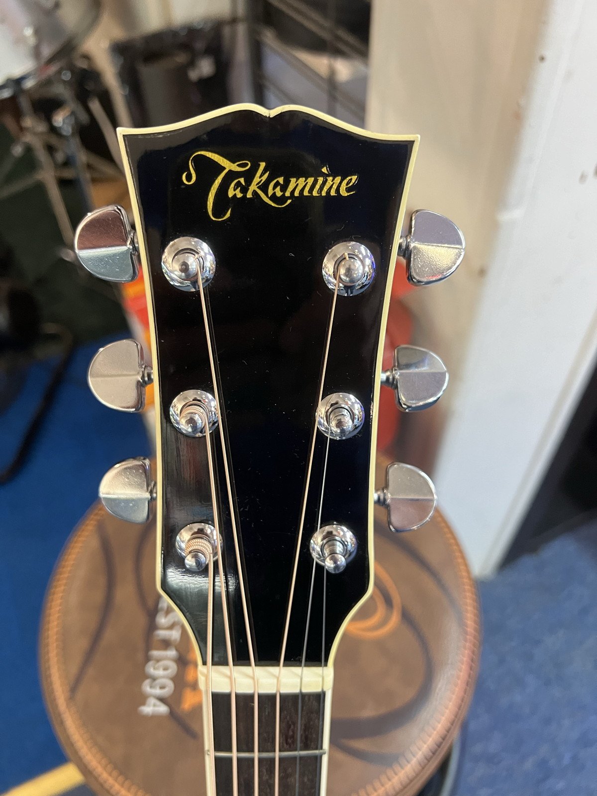 Takamine F-341 Acoustic Electric Guitar Black w/case 1983