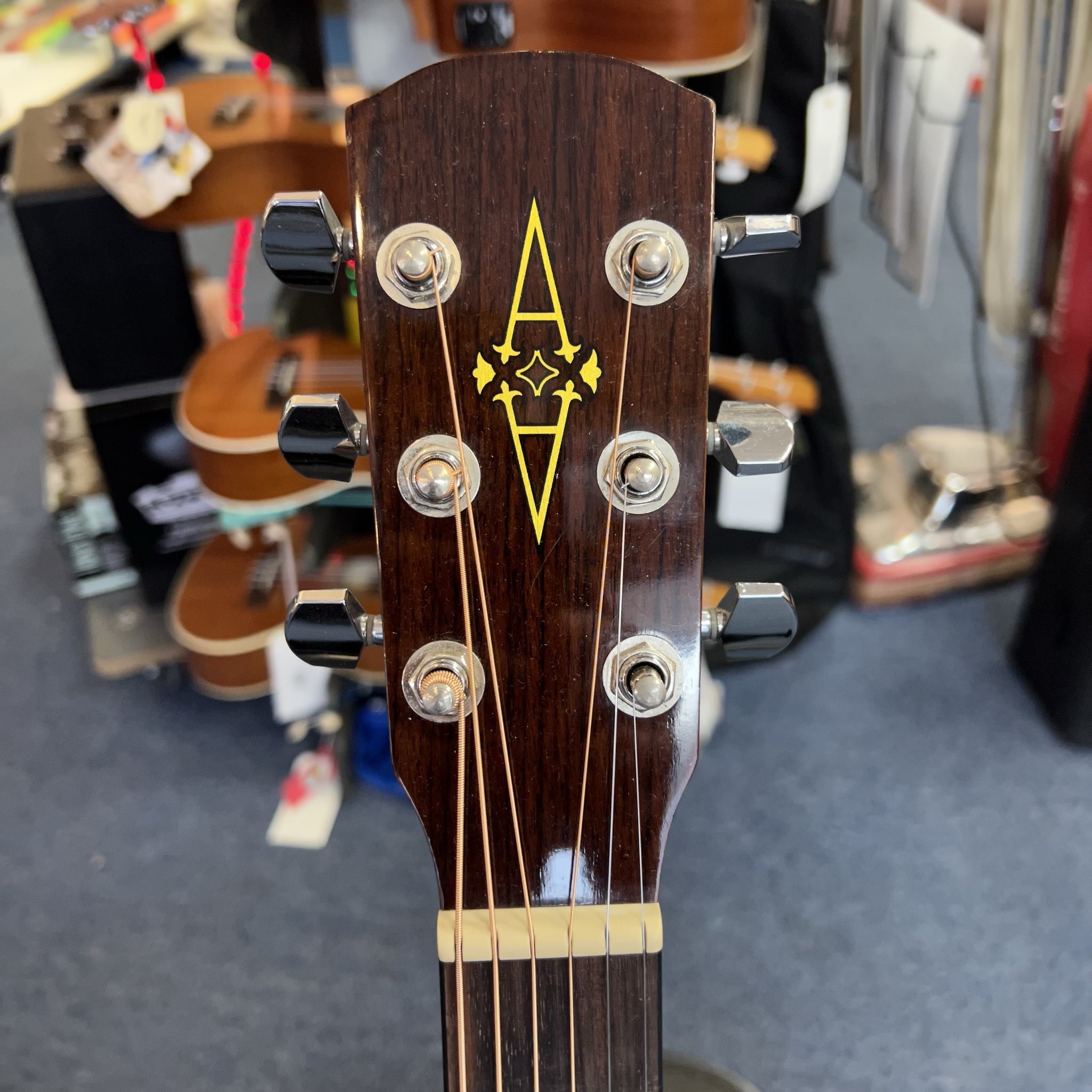 Alvarez RD8C Acoustic-Electric Guitar Natural w/HSC (used)