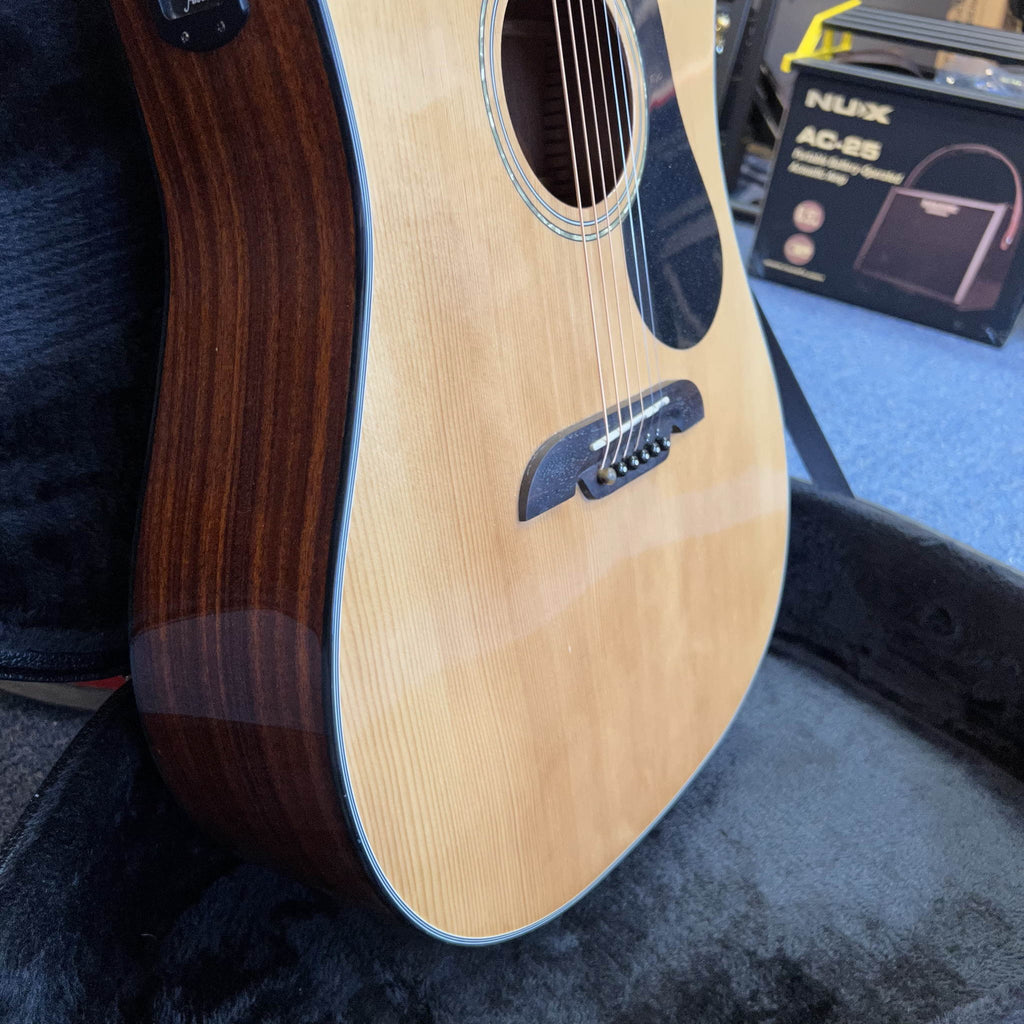 Alvarez RD8C Acoustic-Electric Guitar Natural w/HSC (used)