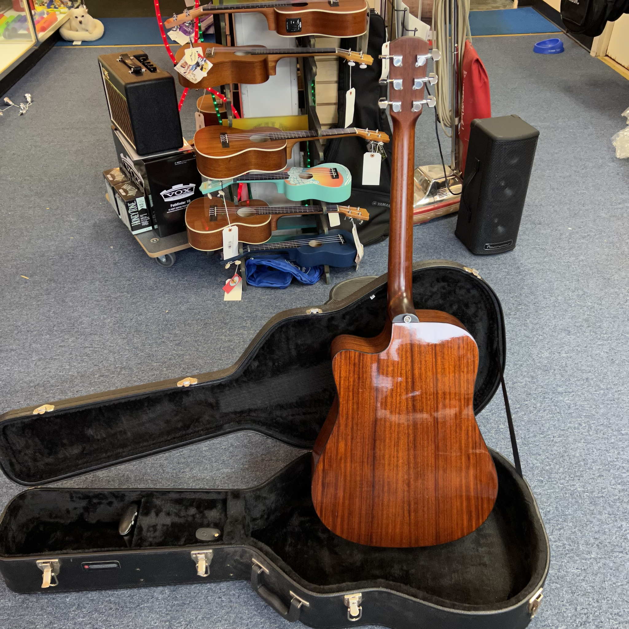 Alvarez RD8C Acoustic-Electric Guitar Natural w/HSC (used)