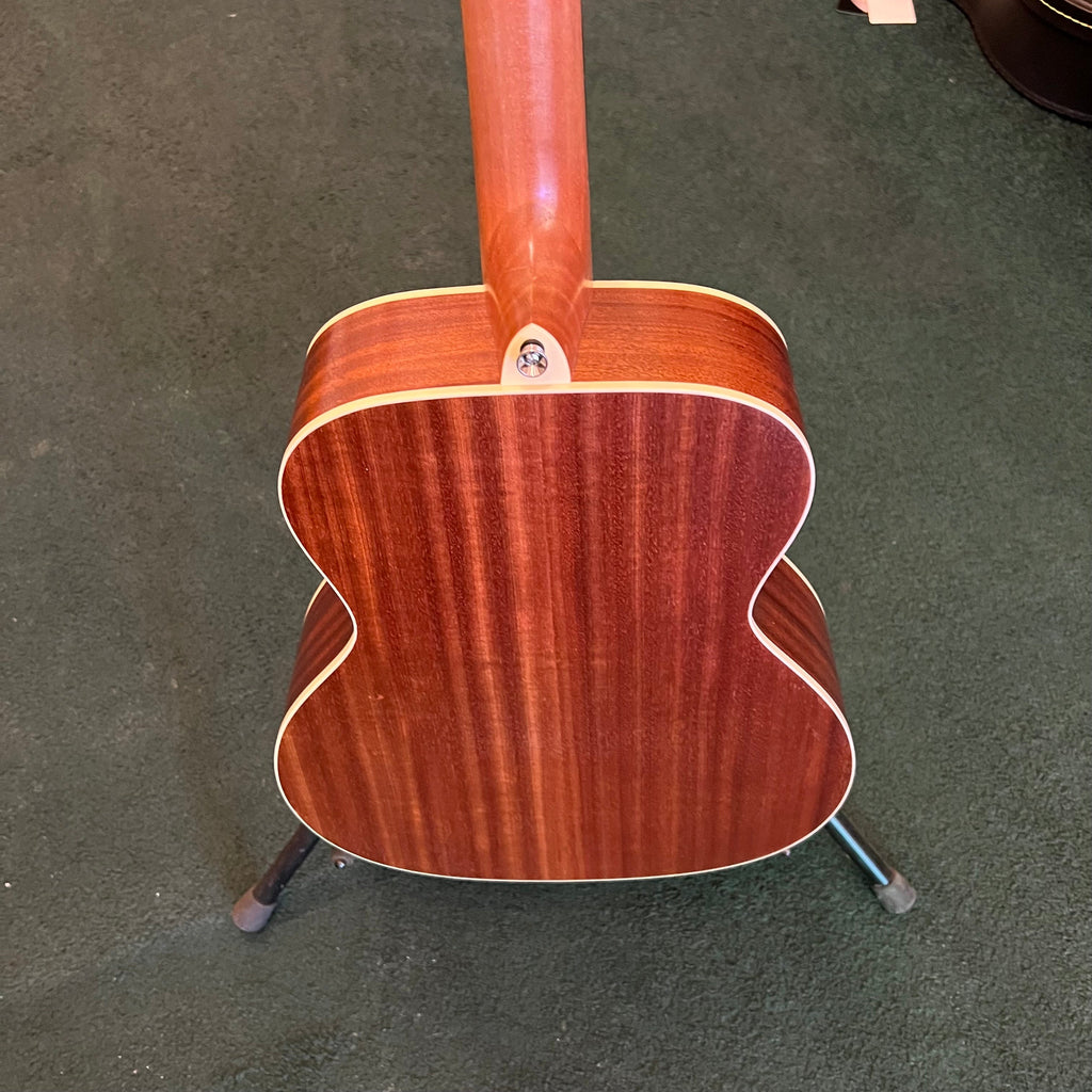 Alvarez RS26 Short Scale Steel String Guitar w/bag