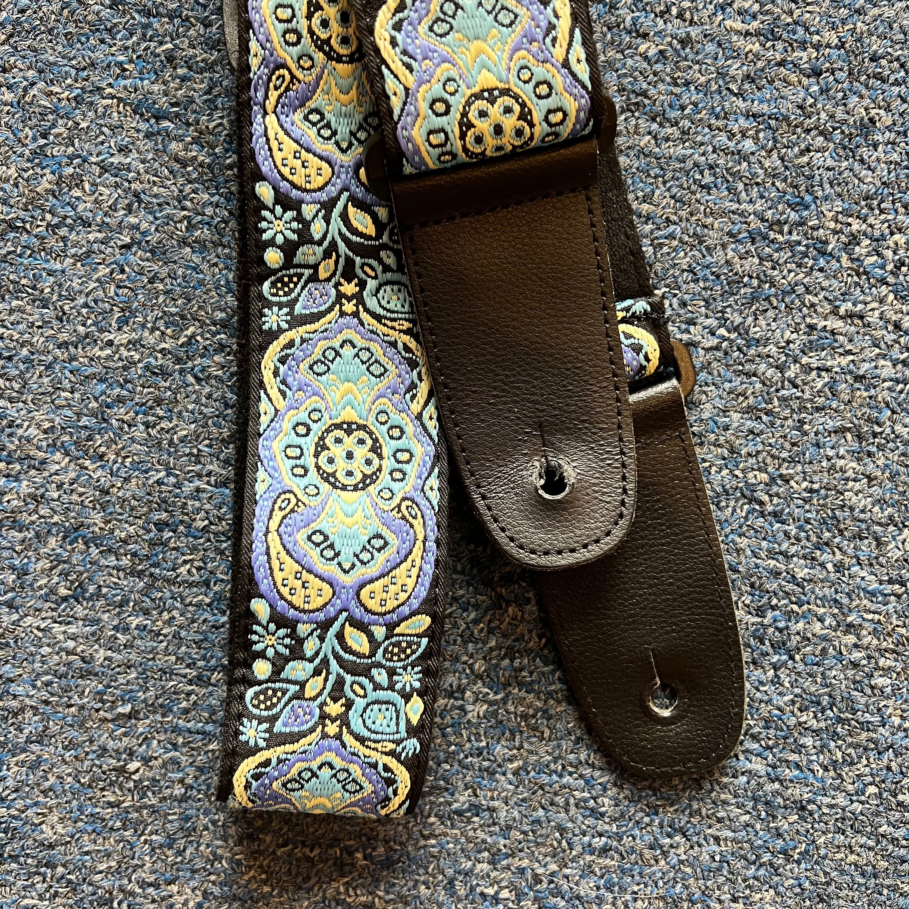 AMUMU Hootenanny Embroidery Guitar Strap Blue Cotton -CO04E-BL (used)