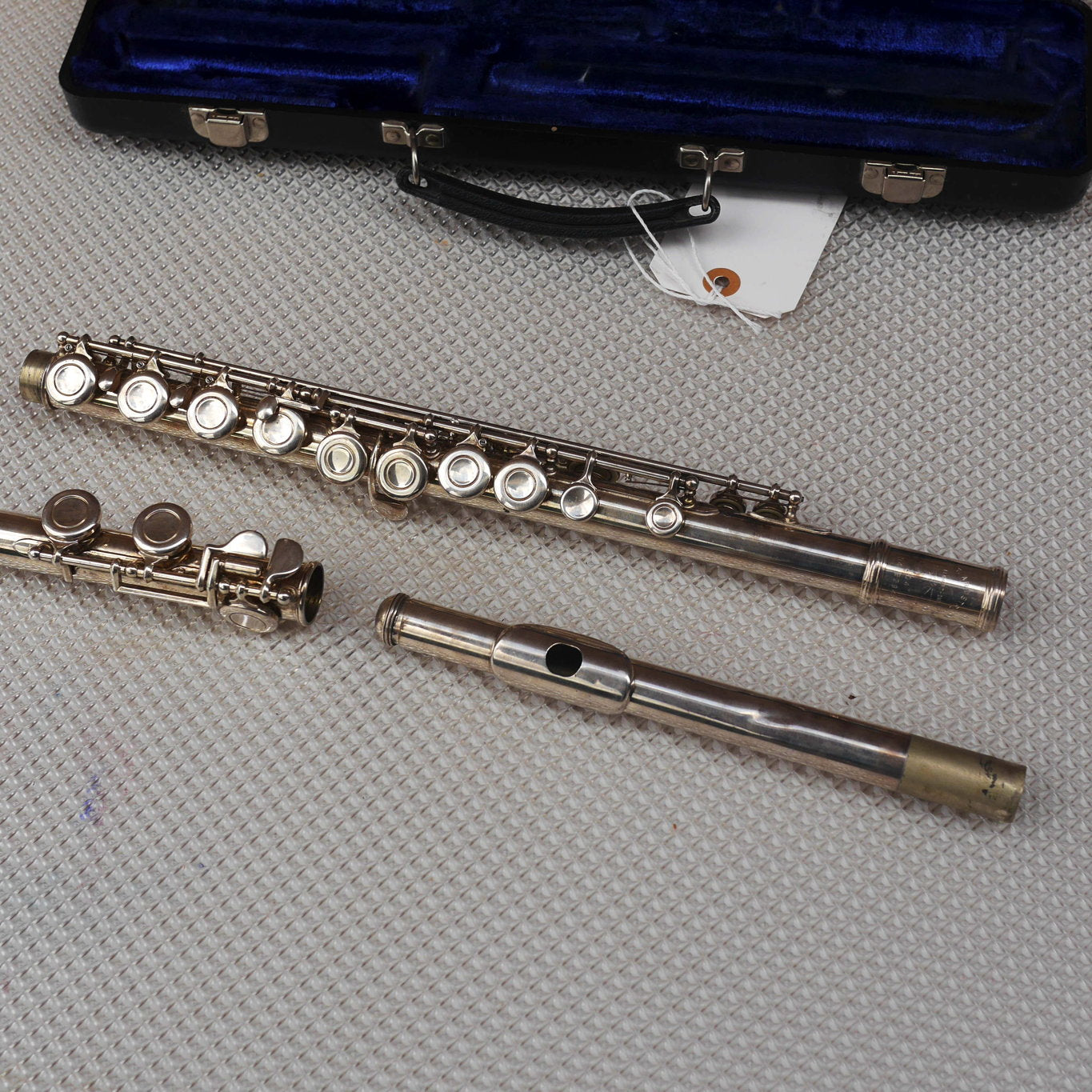 Armstrong 104 Flute 3422945 Needs repair