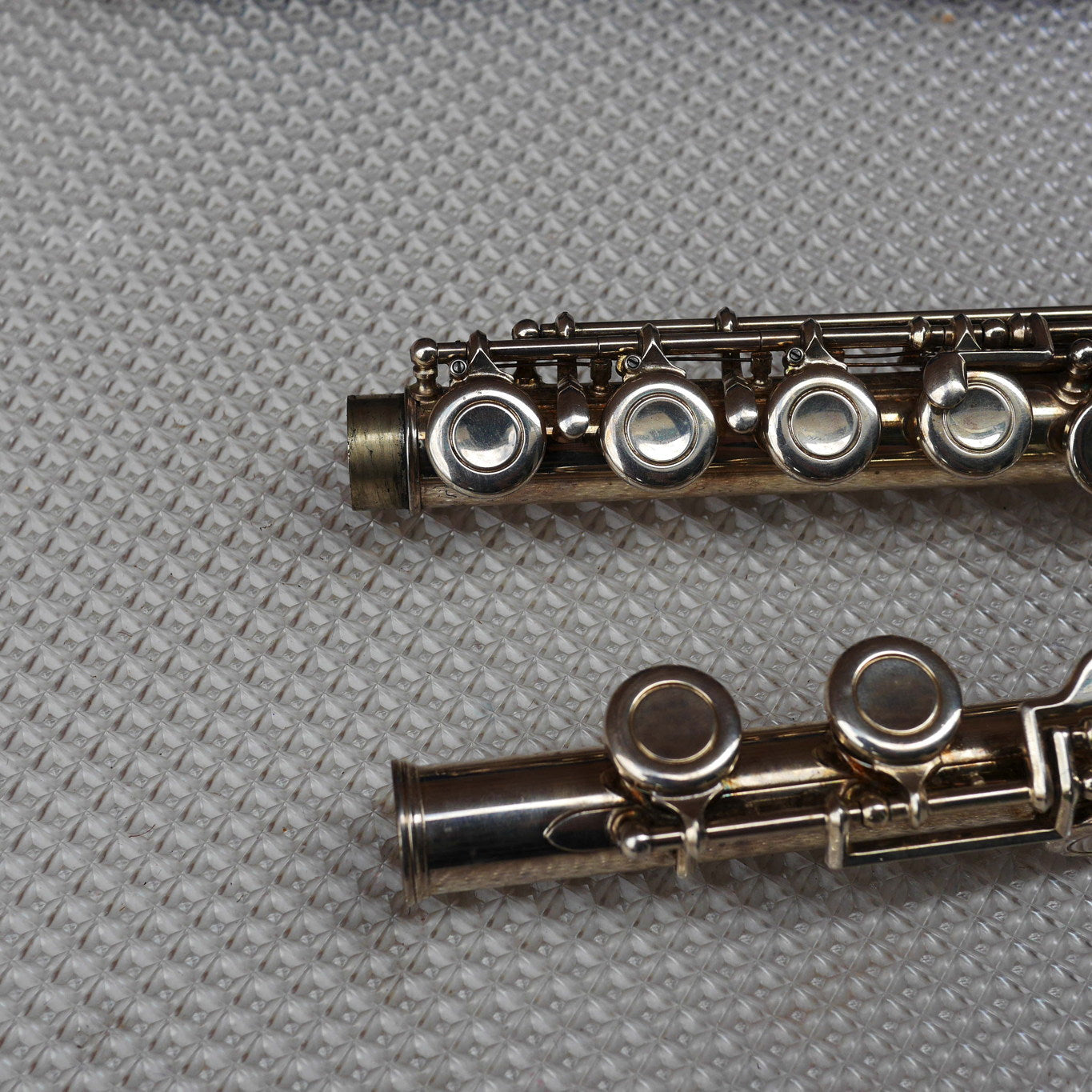 Armstrong 104 Flute 3422945 Needs repair