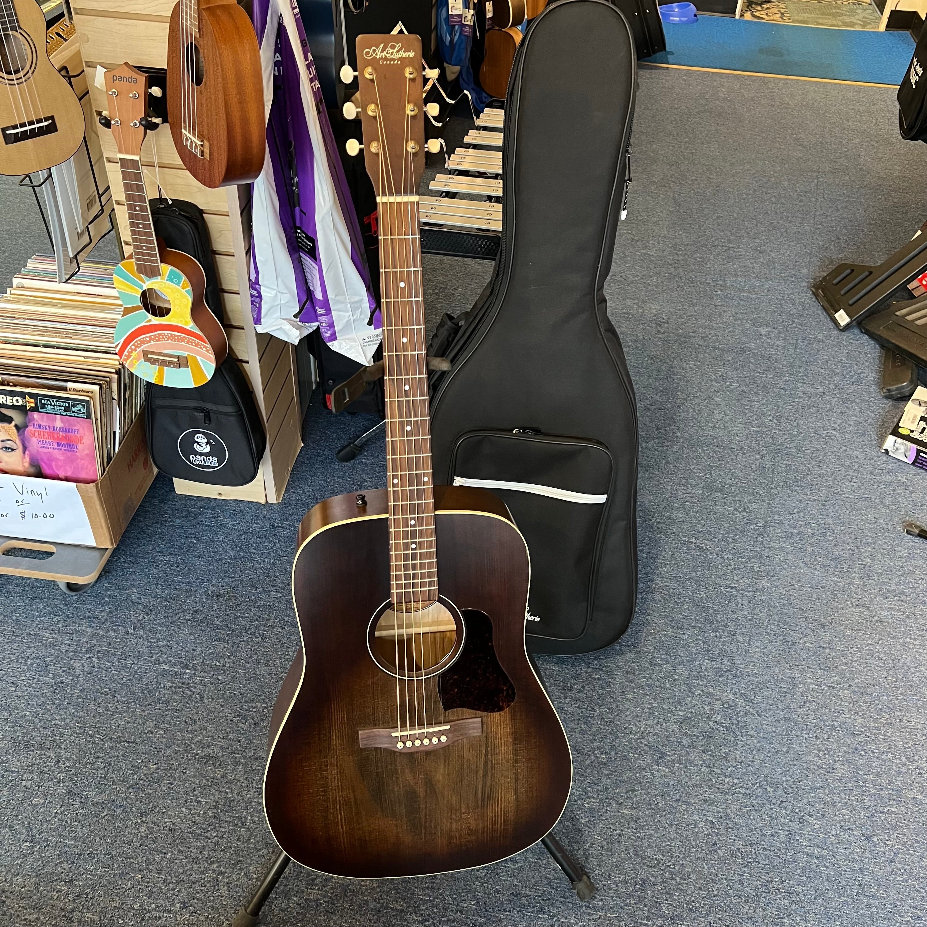 Arts & Lutherie Acoustic Guitar American Bourbon Burst w/Bag