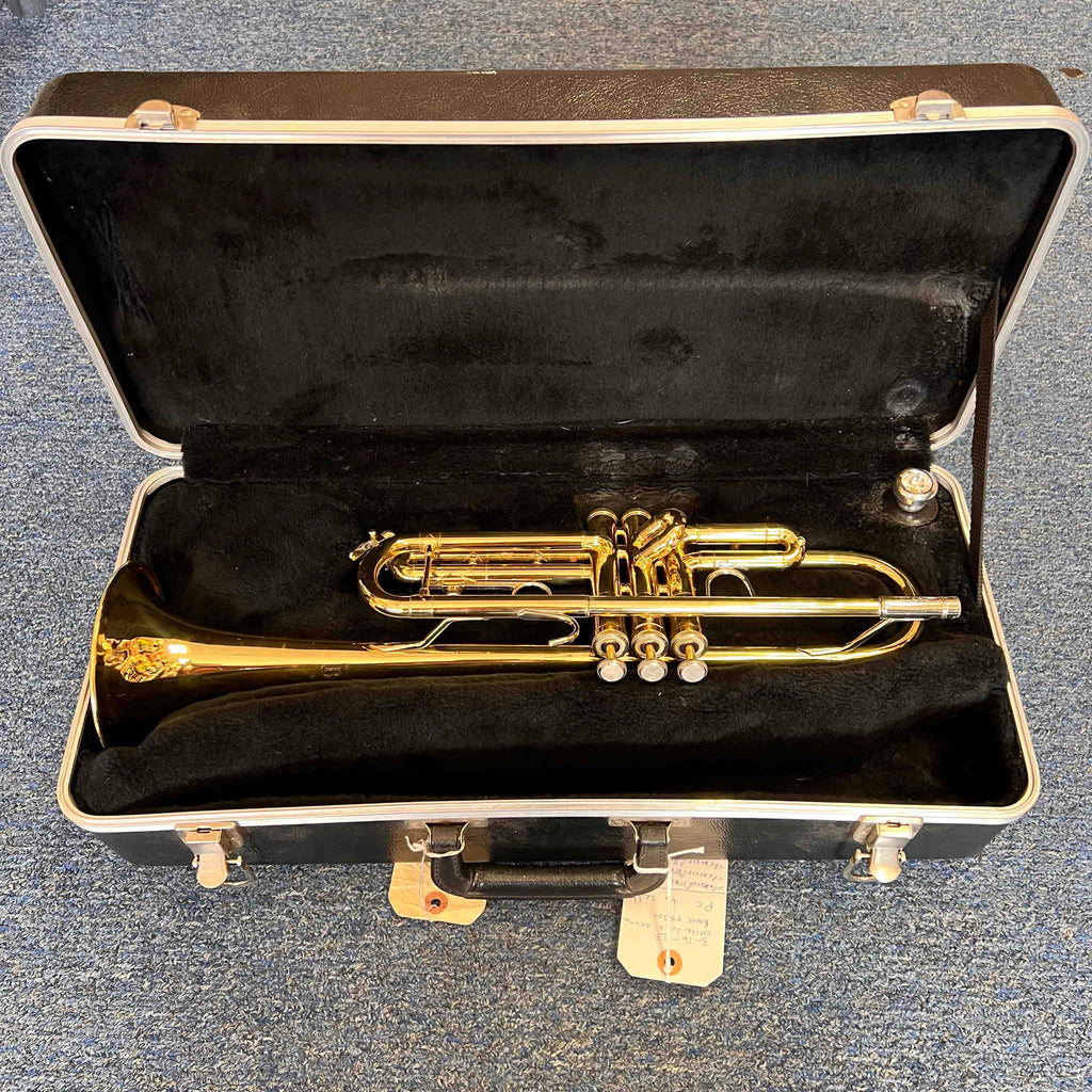 Bach TR300 Trumpet 1990 brass lacquer finish (used)
