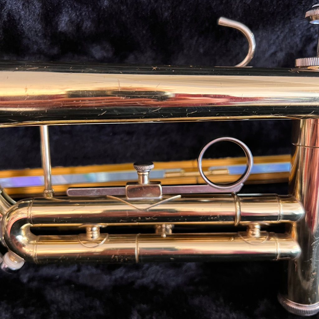 Bach TR300H2 Trumpet (used)
