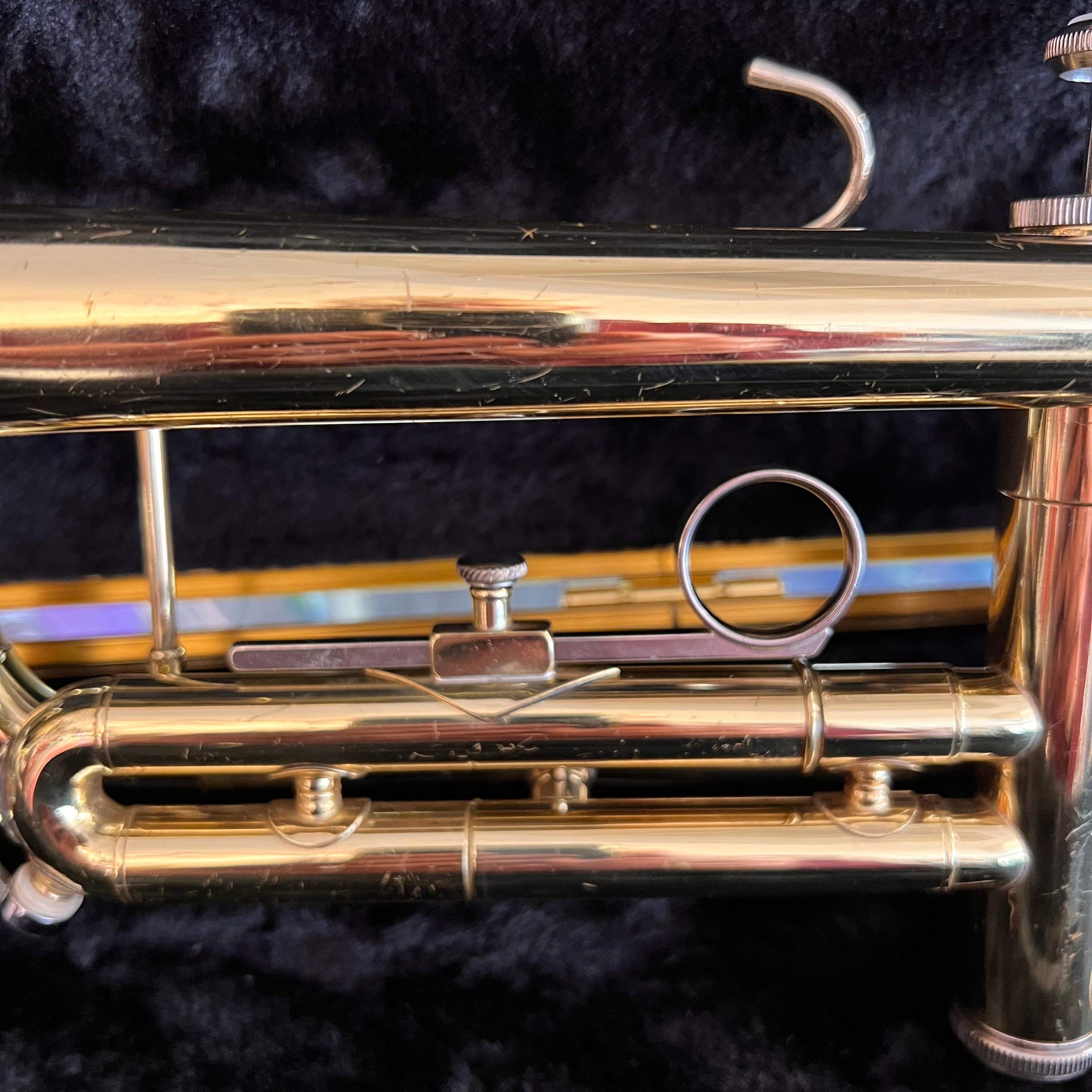Bach TR300H2 Trumpet (used)