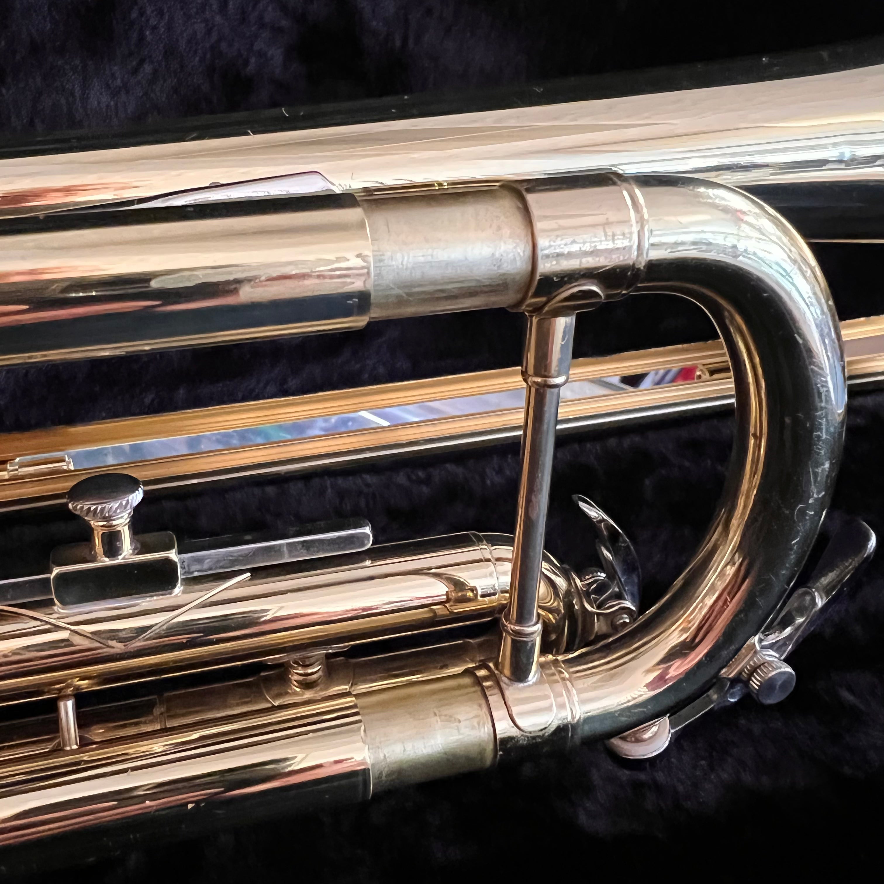 Bach TR300H2 Trumpet (used)