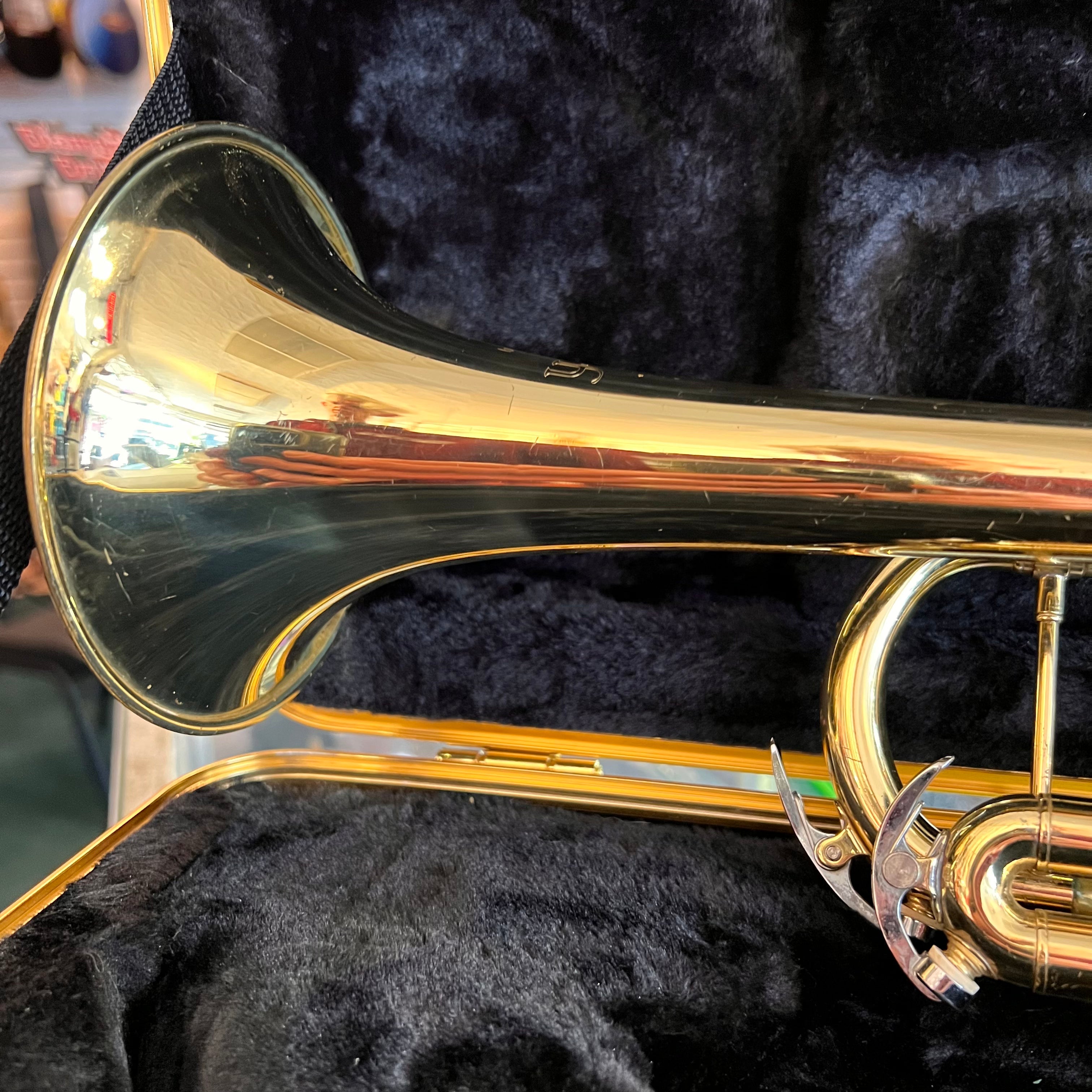 Bach TR300H2 Trumpet (used)