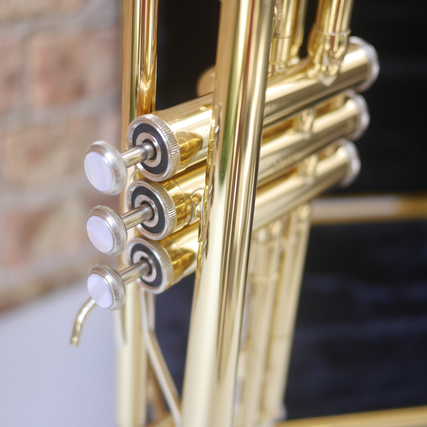 Bach Trumpet TR300H2 Used Excellent