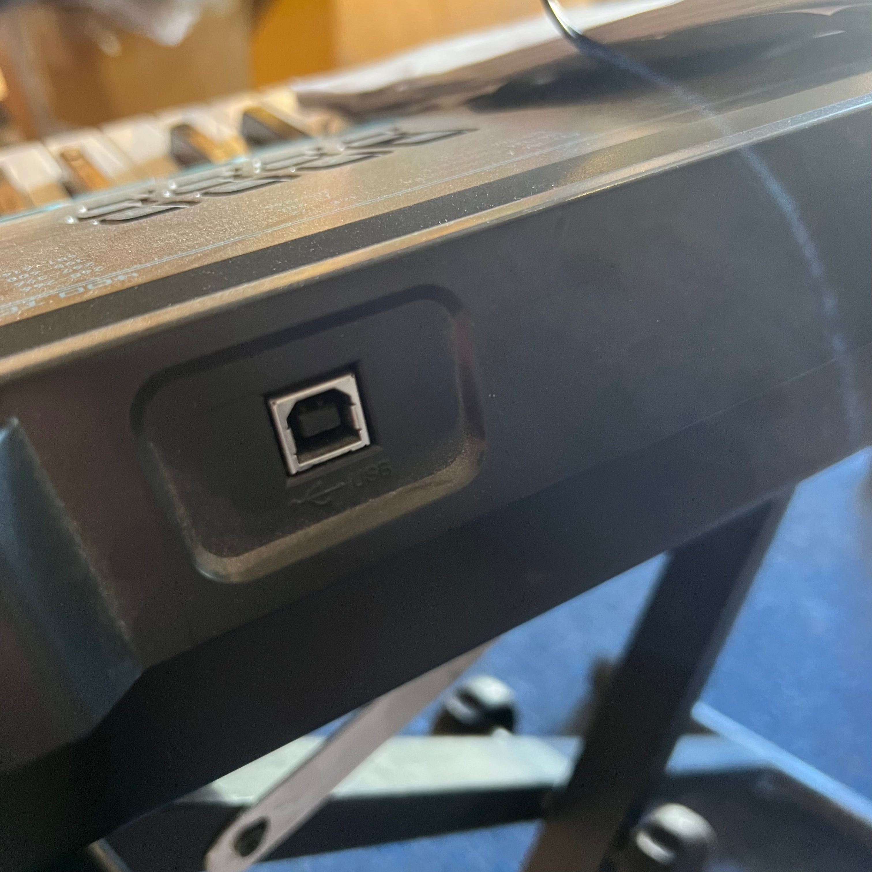 Casio CTK-2100 Portable Keyboard (used)