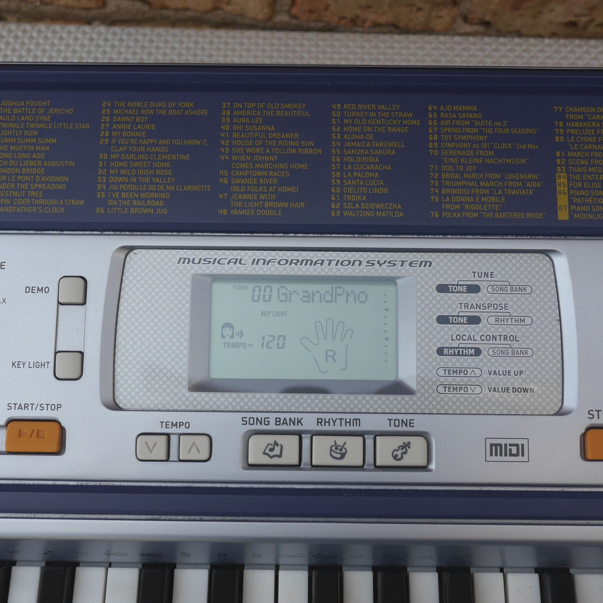 Casio LK-110 61-Key Key-Lighting Keyboard used