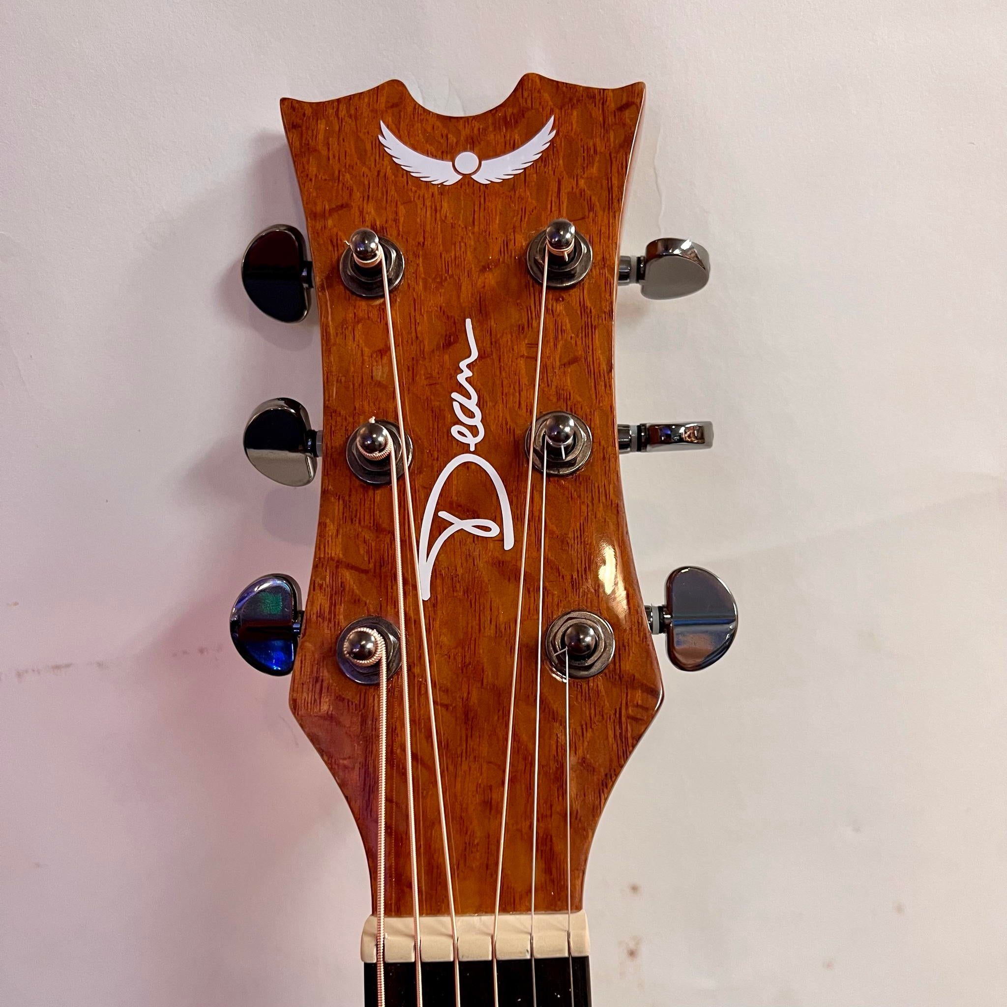 Dean AX E LACEWOOD Acoustic-Electric Guitar Natural (used)