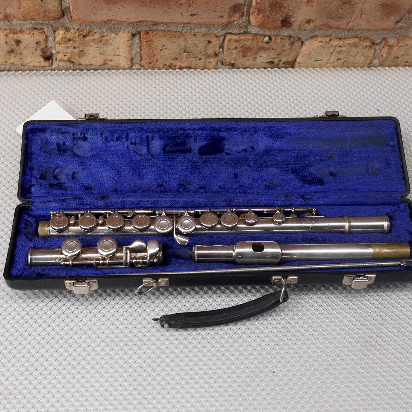 DeFord Flute needs repair as-is