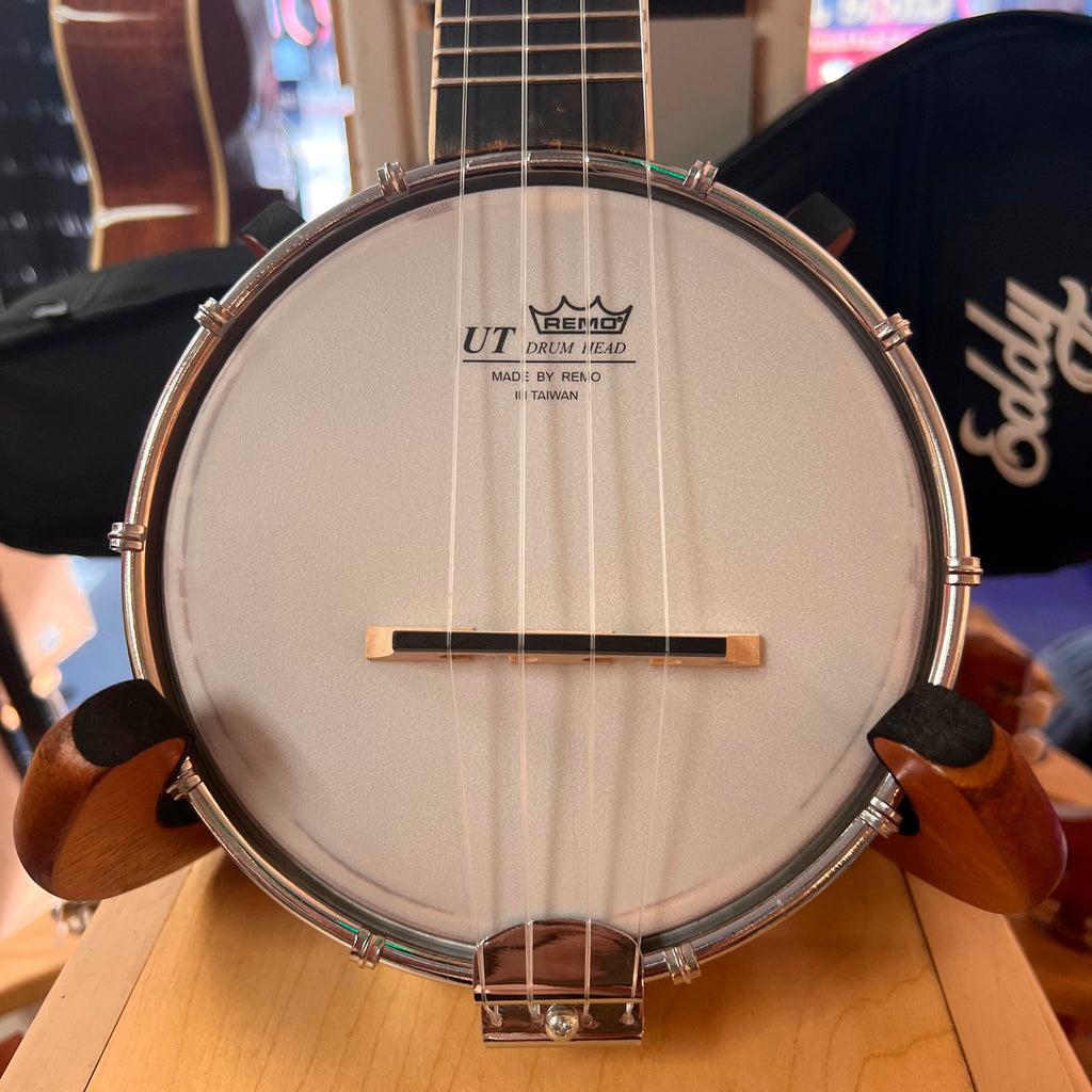 Eddy Finn Banjo Ukulele W/bag