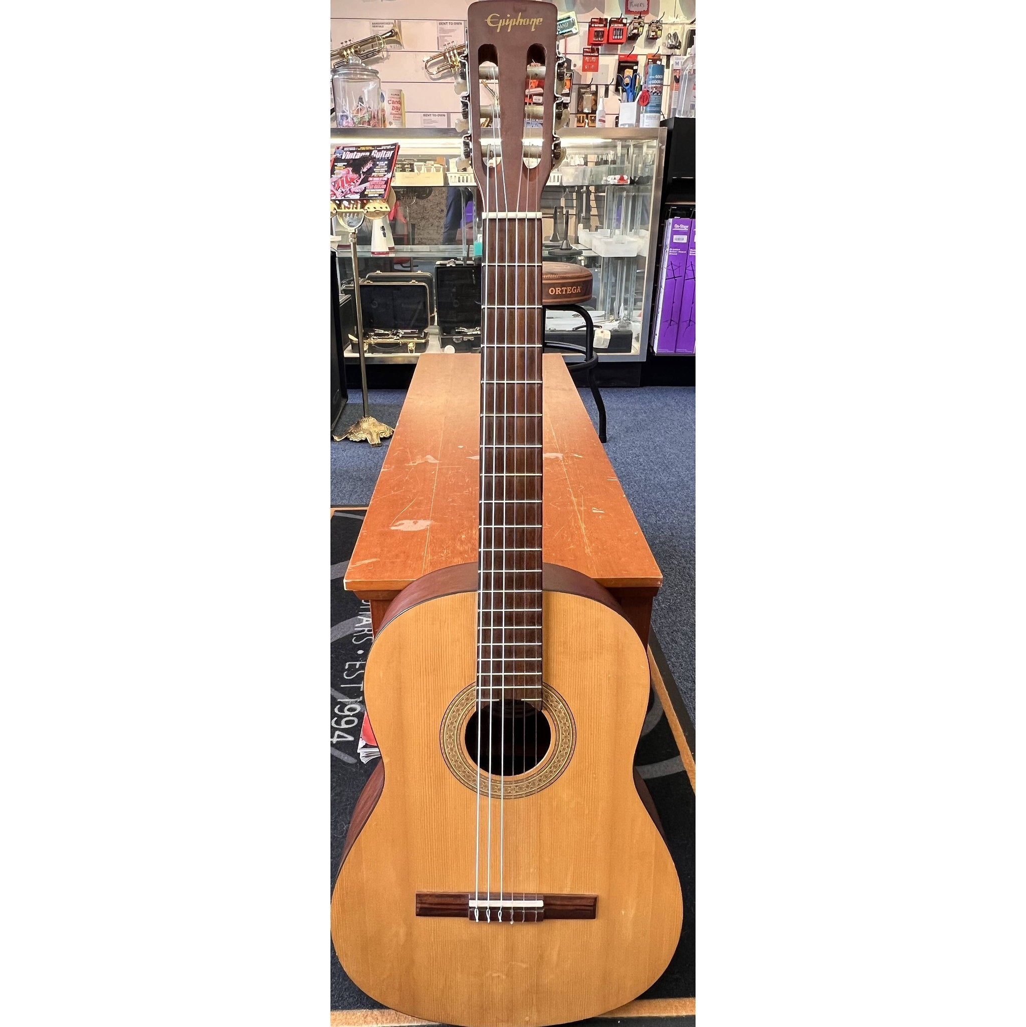 Epiphone C-10 / NS Classical Guitar (used)