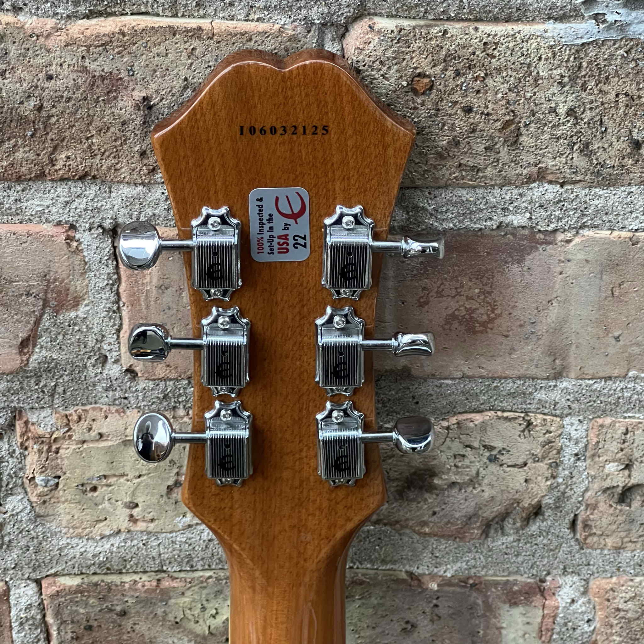 Epiphone Casino thinline Hollwbody Natural Mint 2006 w/case