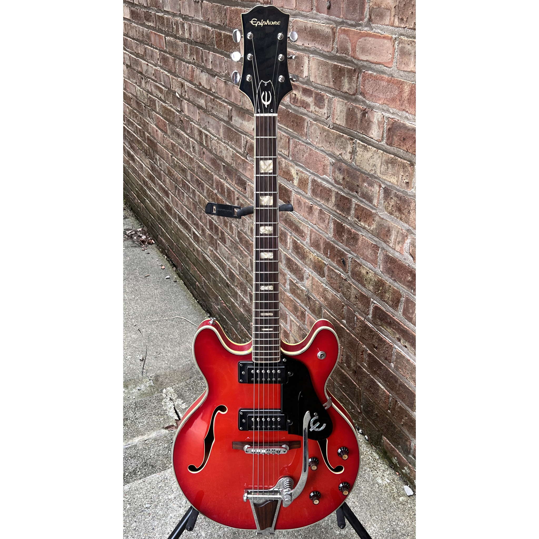 Epiphone EA-250 Semi-Hollow Electric Guitar 1972 - 1974 Cherry Japan