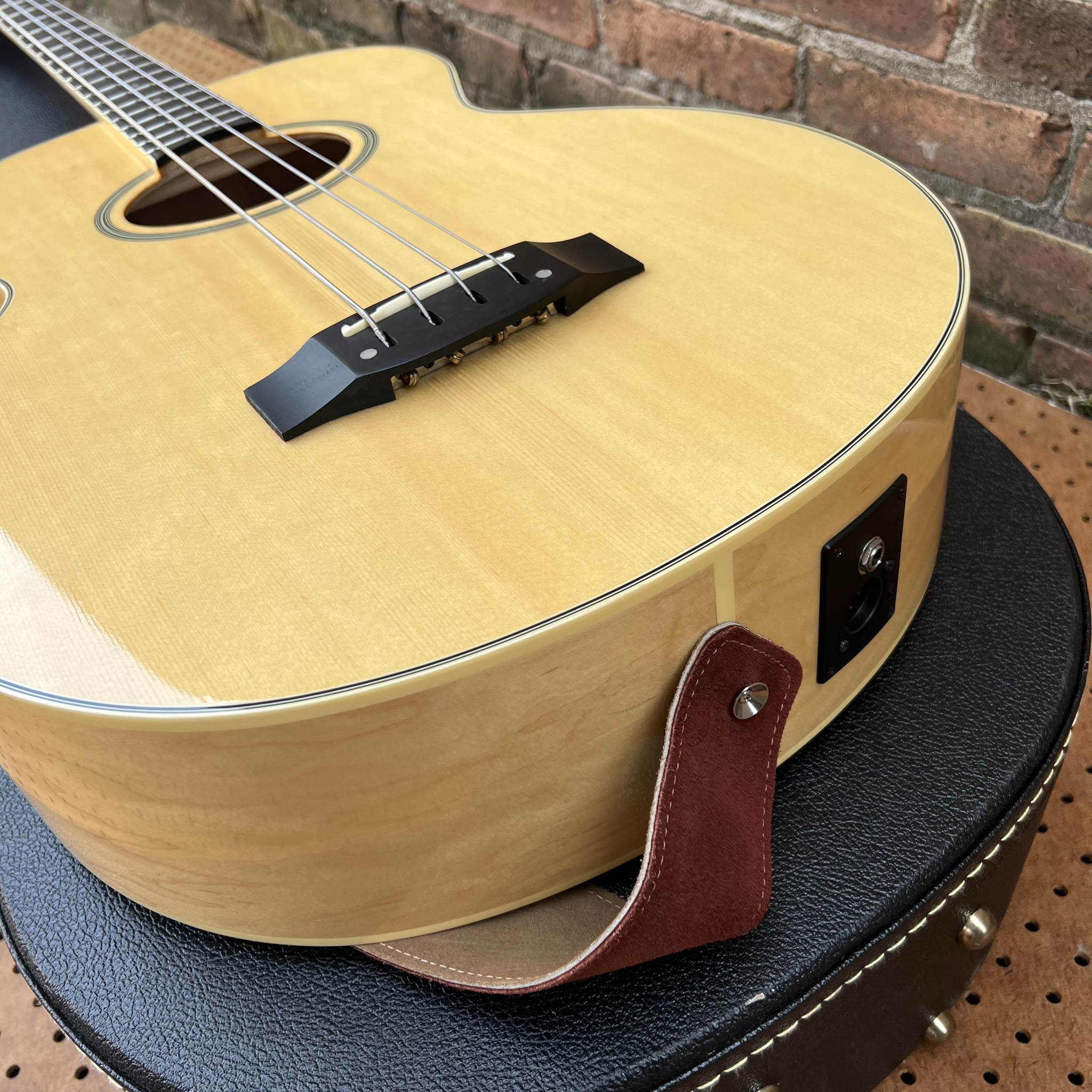 Epiphone El Capitan Acoustic-Electric Bass Guitar w/HSC 1990s Maple Mint