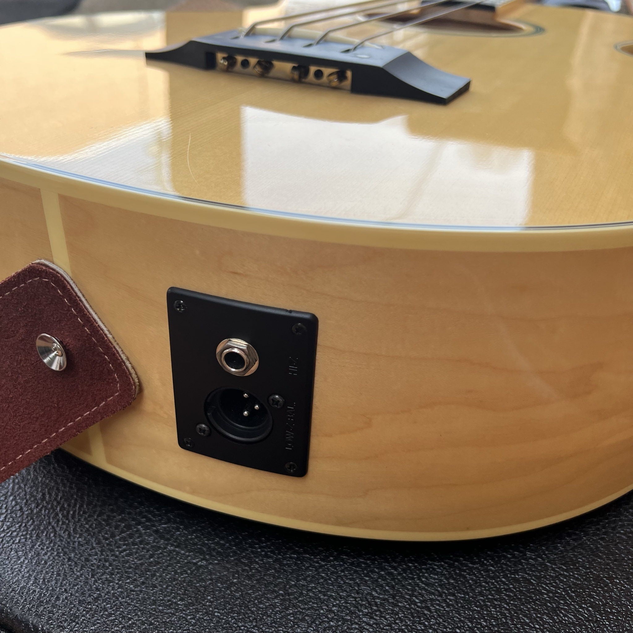 Epiphone El Capitan Acoustic-Electric Bass Guitar w/HSC 1990s Maple Mint