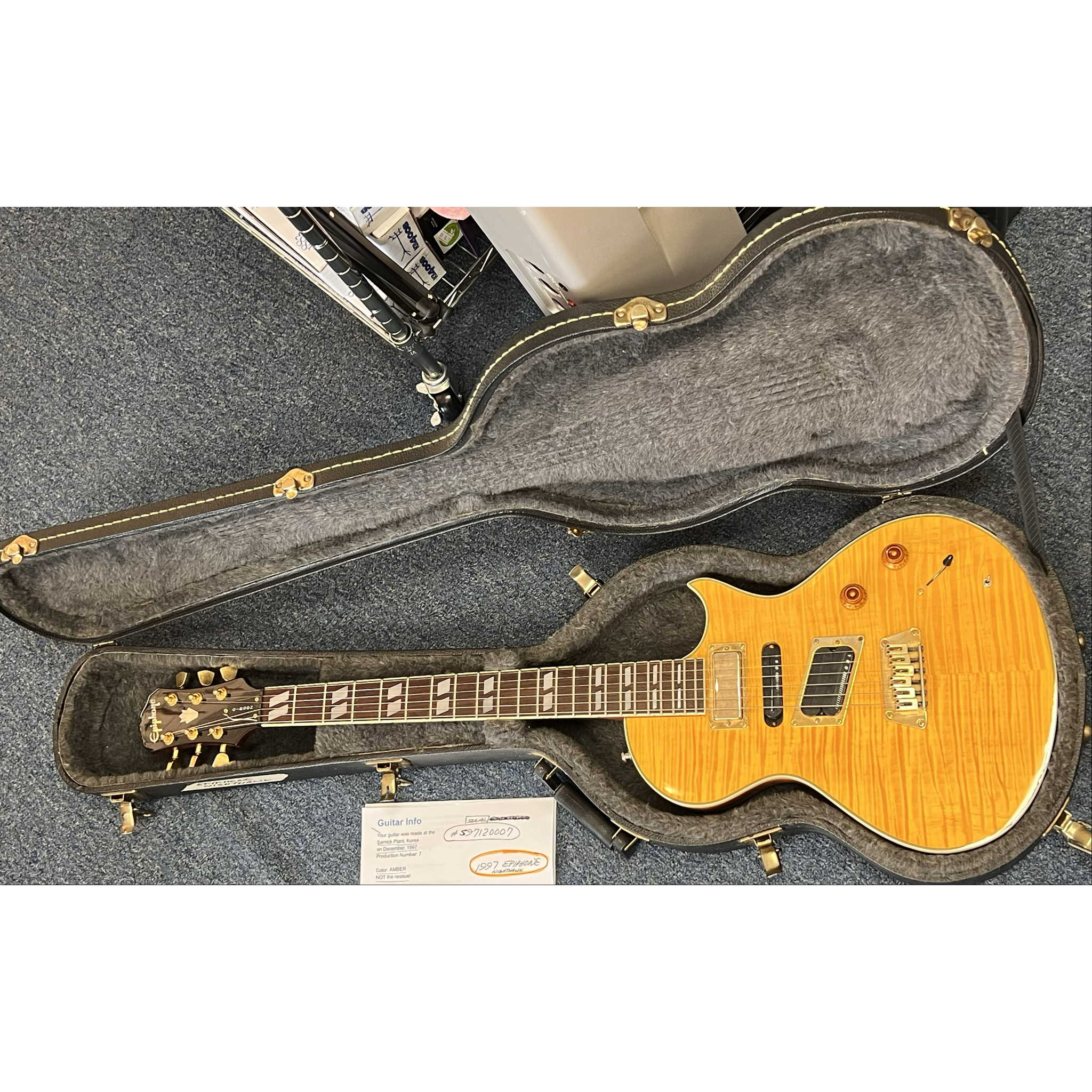 Epiphone Nighthawk Electric Guitar w/case Amber 1997