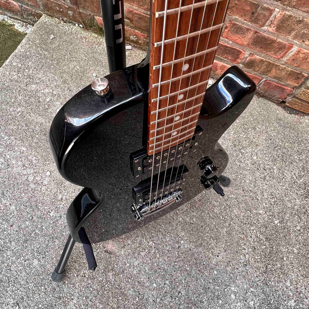 Epiphone Special II Electric Guitar Gloss Black w/case (used)