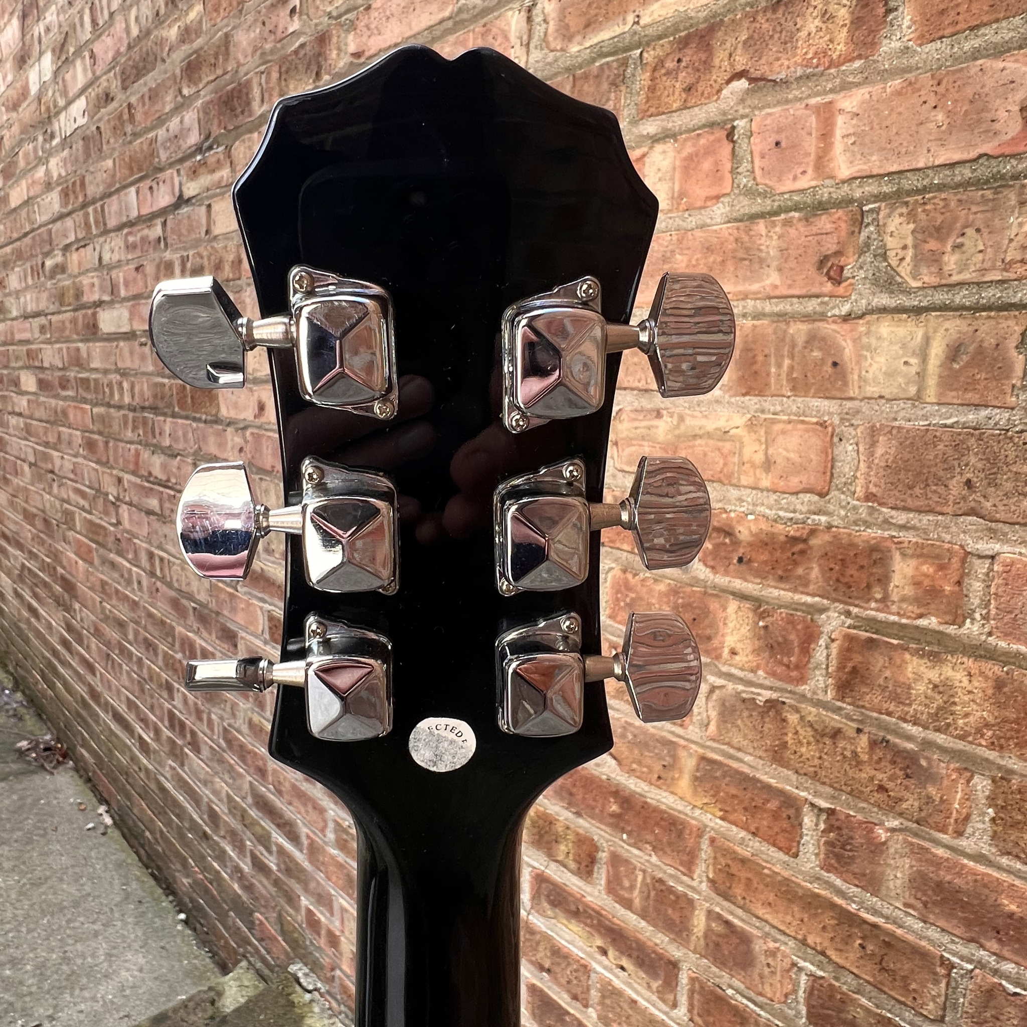 Epiphone Special II Electric Guitar Gloss Black w/case (used)