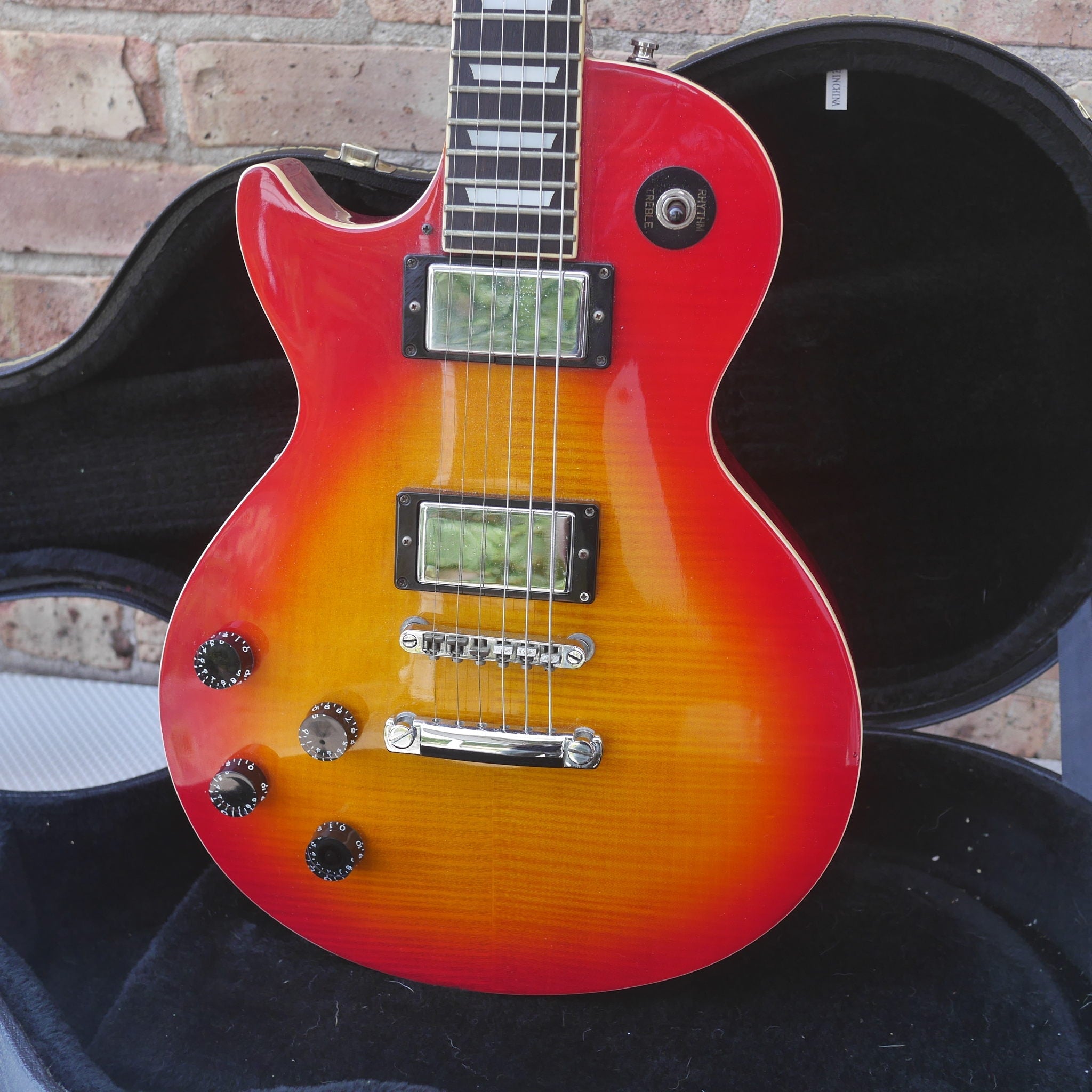 Epiphone Standard Les Paul Left-Handed Cherry Sunburst w/HSC MIK Korea