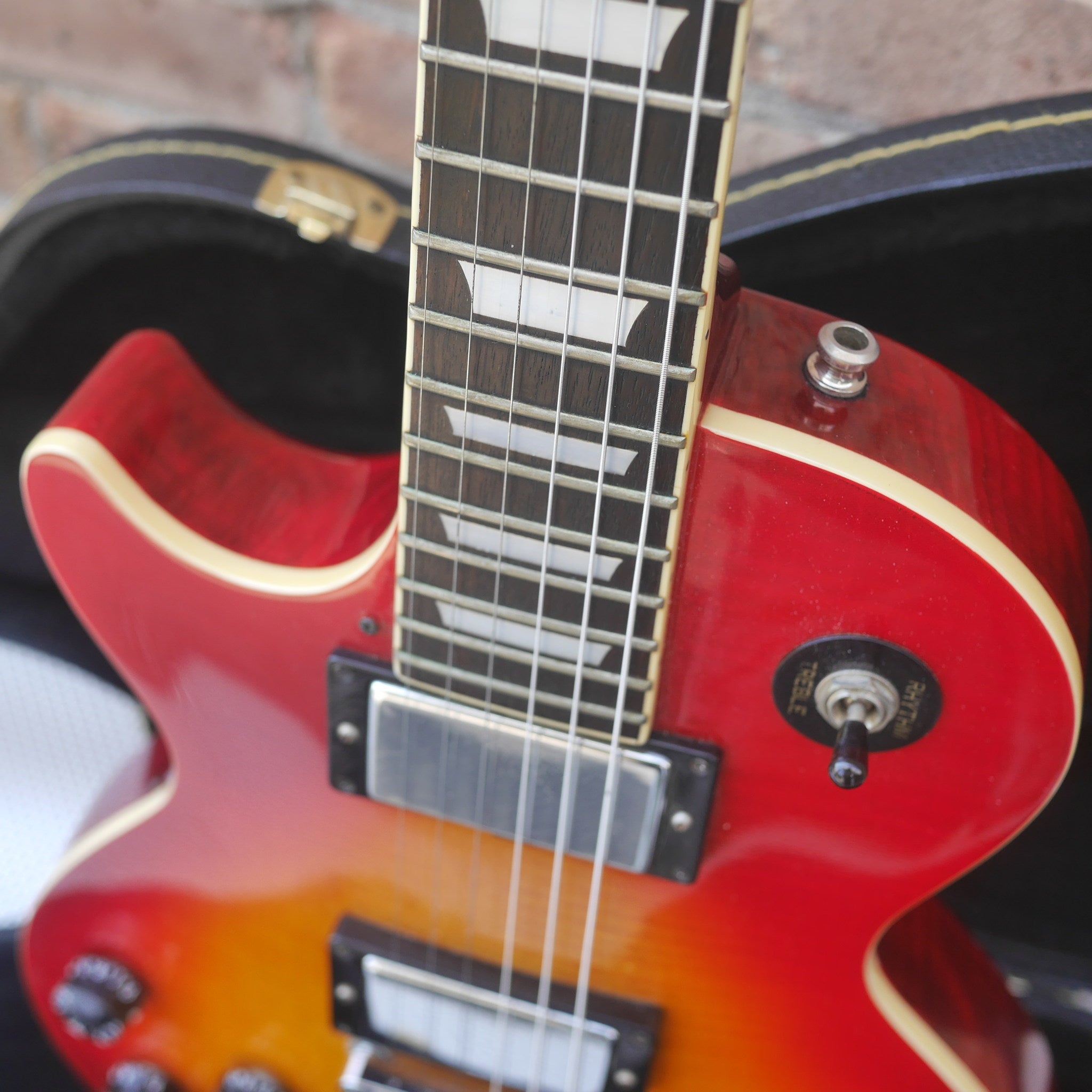 Epiphone Standard Les Paul Left-Handed Cherry Sunburst w/HSC MIK Korea