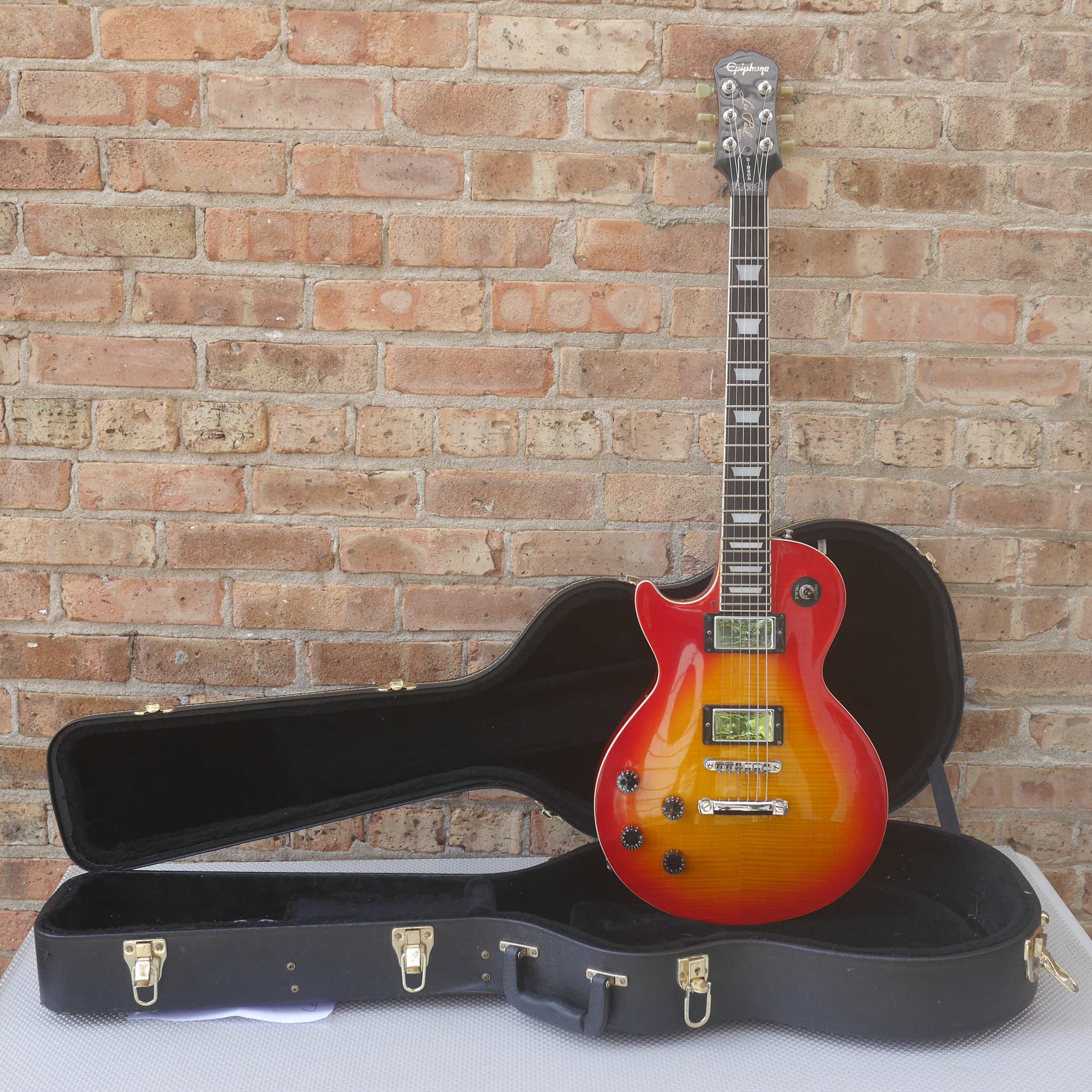 Epiphone Standard Les Paul Left-Handed Cherry Sunburst w/HSC MIK Korea