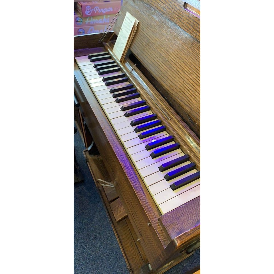 Estey portable folding pump organ antique