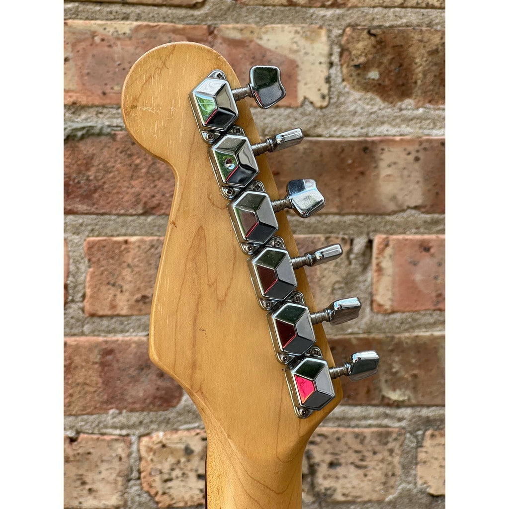 Fender "Squier Series" Standard Stratocaster Sunburst Korea Used Fender "Squier Series" Standard
