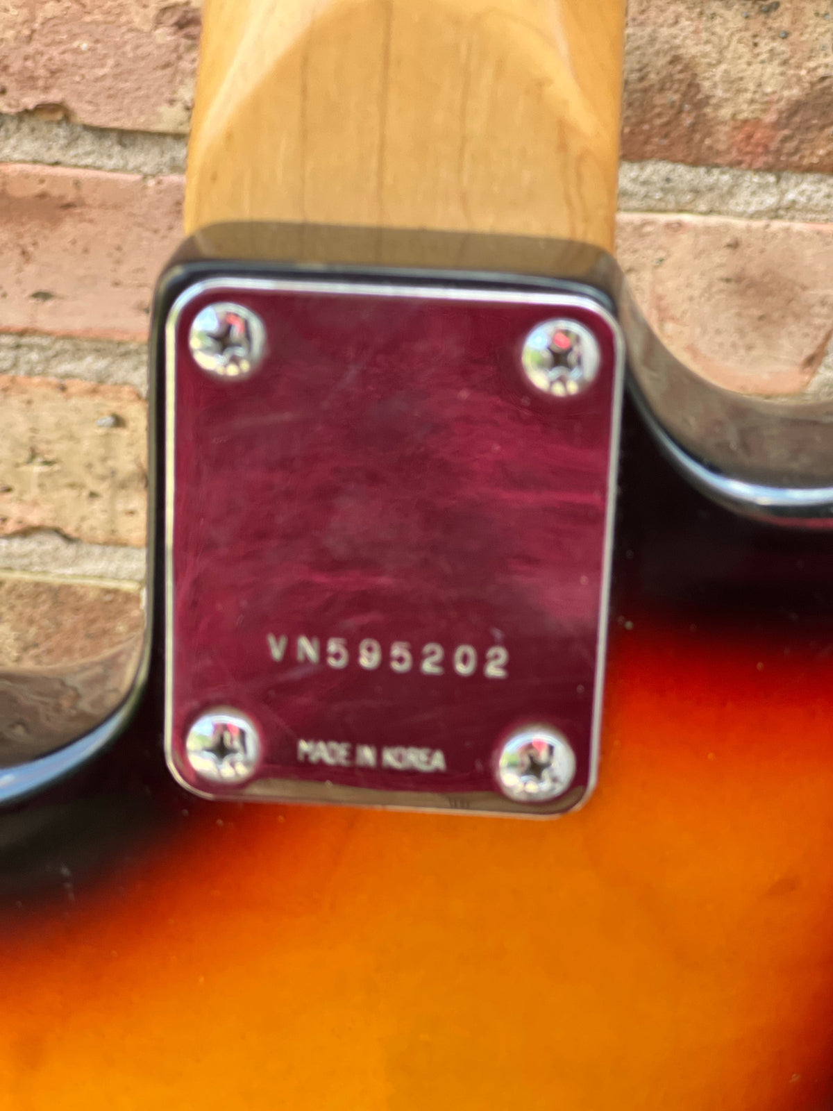 Fender "Squier Series" Standard Stratocaster Sunburst Korea Used Fender "Squier Series" Standard