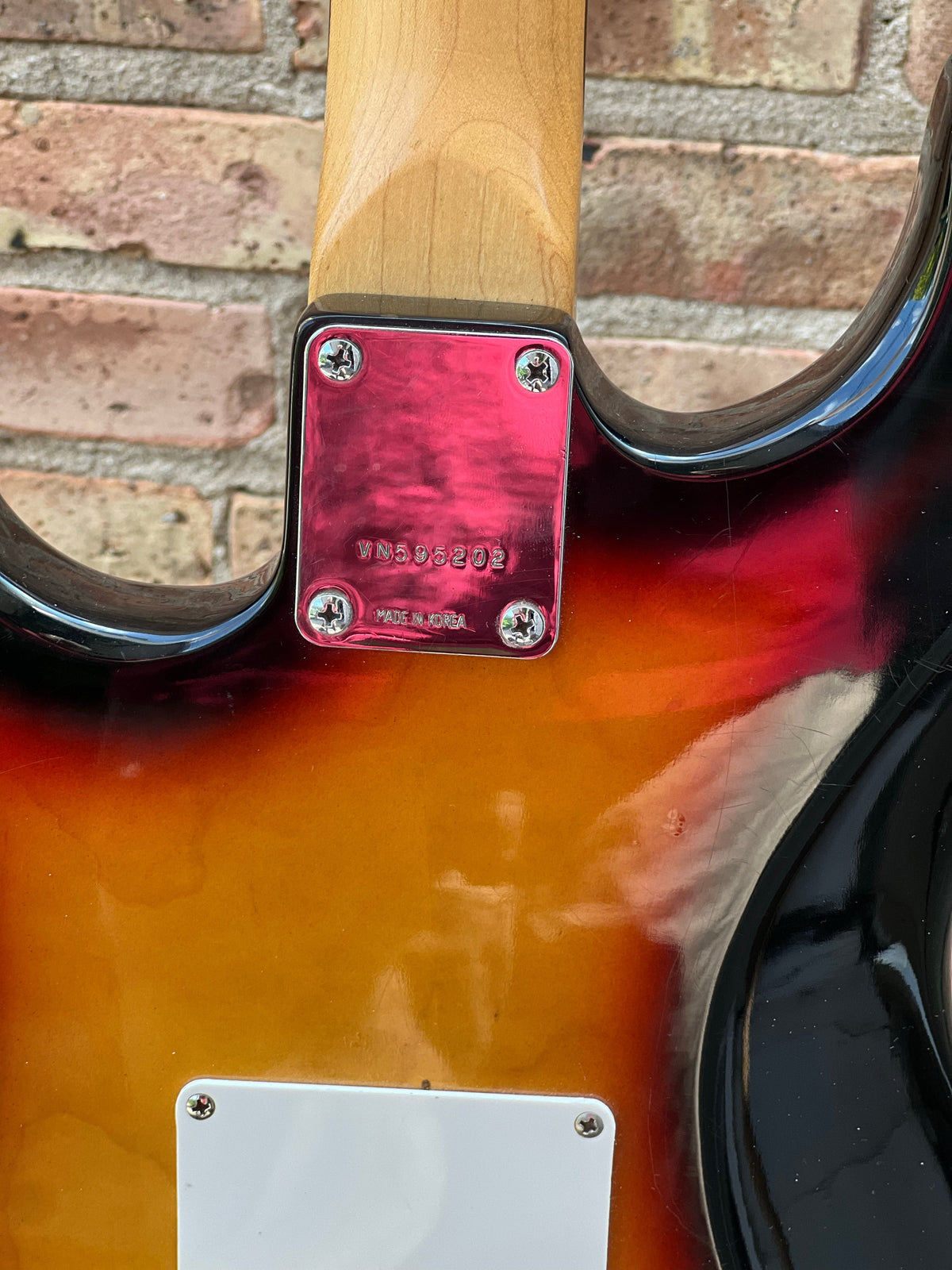 Fender "Squier Series" Standard Stratocaster Sunburst Korea Used Fender "Squier Series" Standard