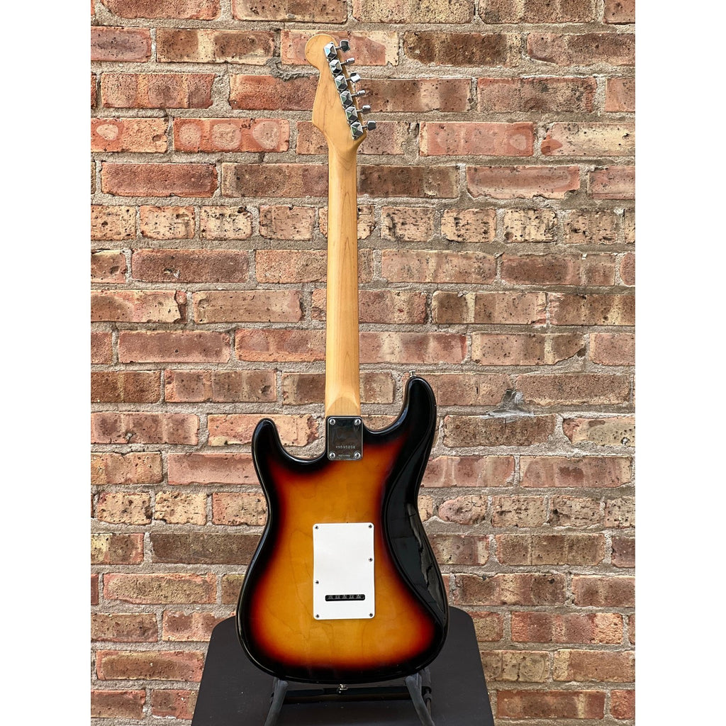 Fender "Squier Series" Standard Stratocaster Sunburst Korea Used Fender "Squier Series" Standard