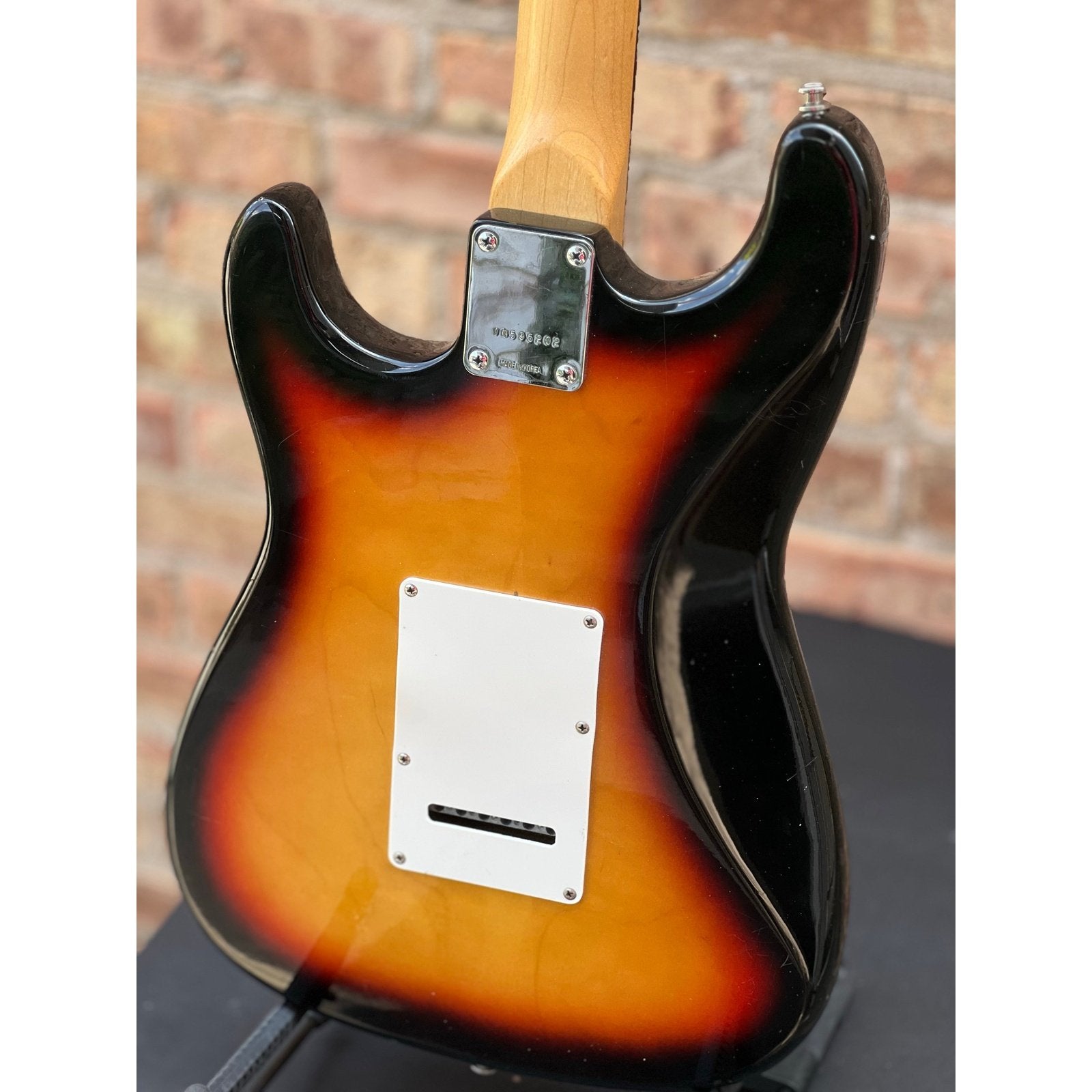 Fender "Squier Series" Standard Stratocaster Sunburst Korea Used Fender "Squier Series" Standard