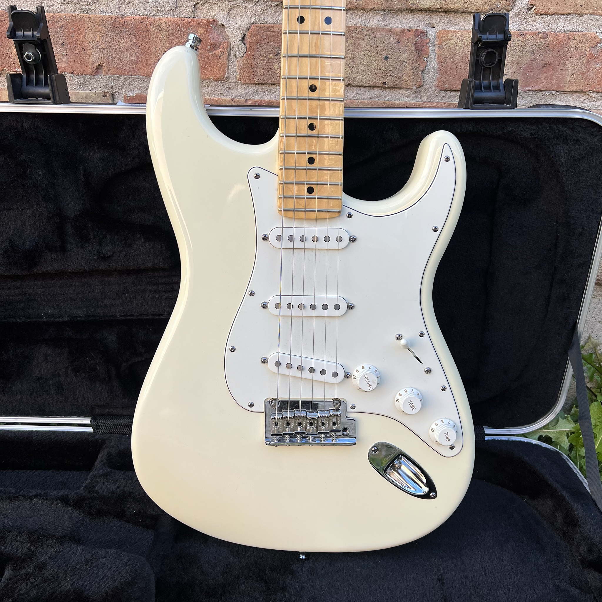 Fender American Series Stratocaster 2008 Olympic White Excellent