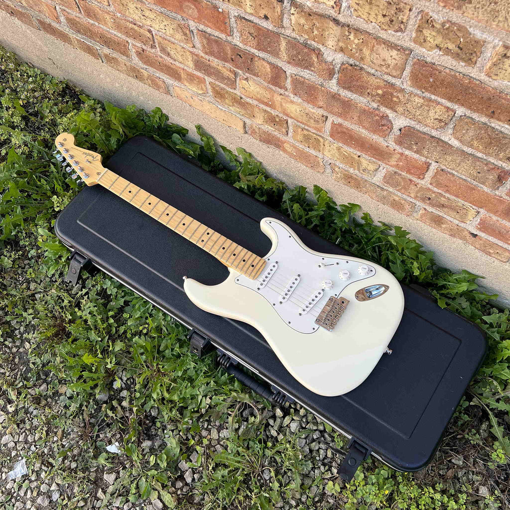 Fender American Series Stratocaster 2008 Olympic White Excellent
