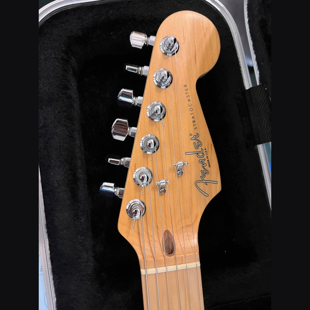Fender American Standard Stratocaster Maple Fretboard 1996 - 1997 Metallic Blue Excellent w/case