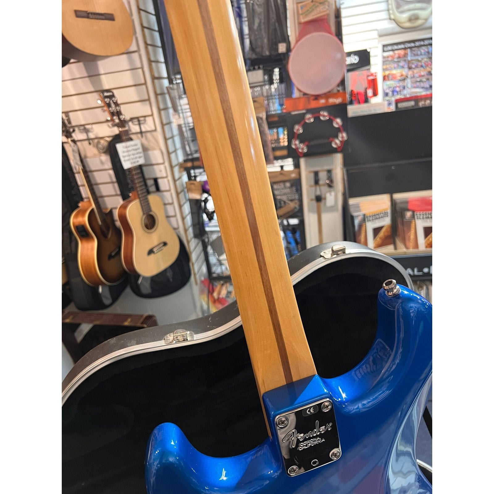 Fender American Standard Stratocaster Maple Fretboard 1996 - 1997 Metallic Blue Excellent w/case