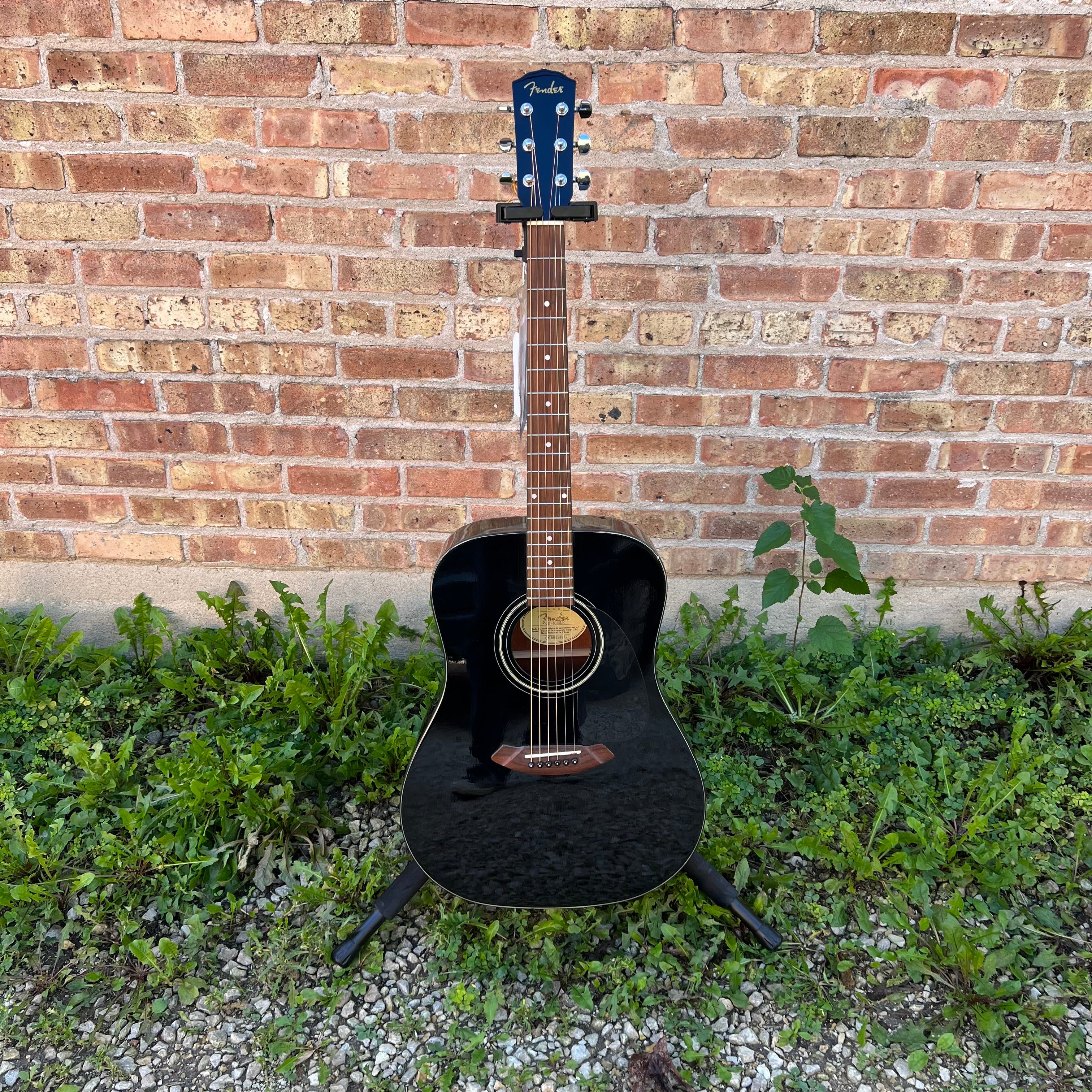 Fender CD-60BLK Acoustic Guitar Used